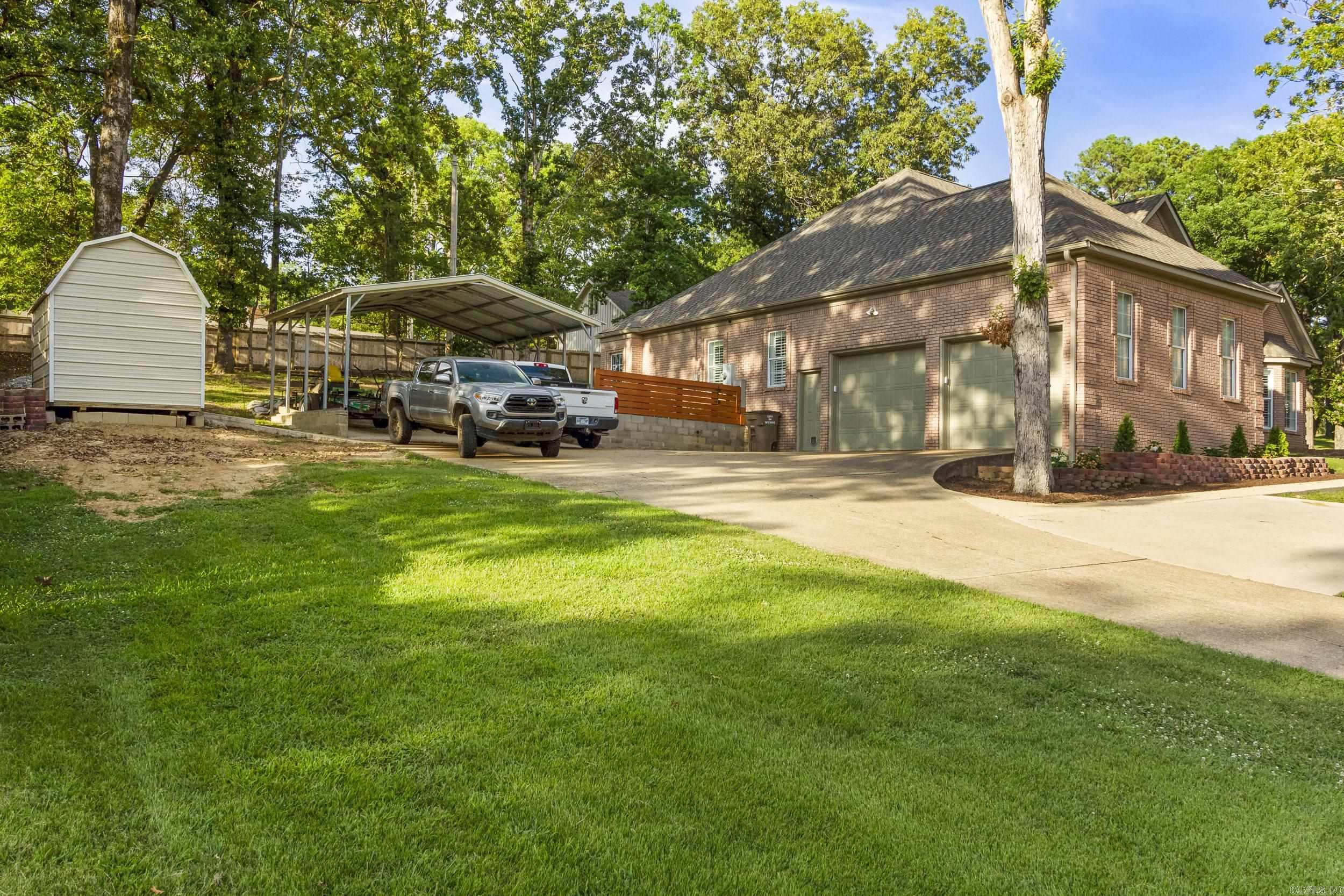 12 Wynnewood Property Photo 39