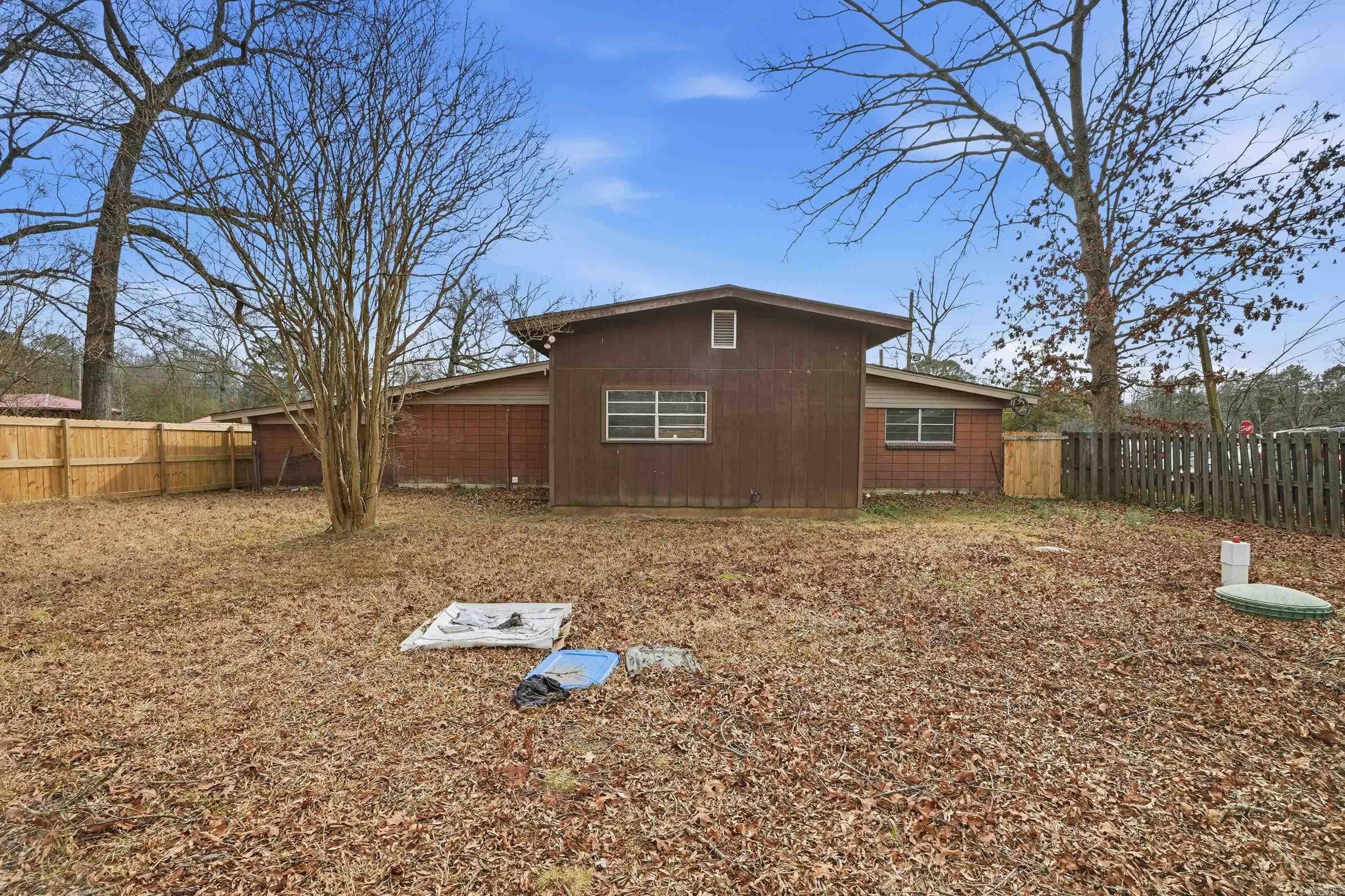 6920 Holtdale Lane Property Photo 24