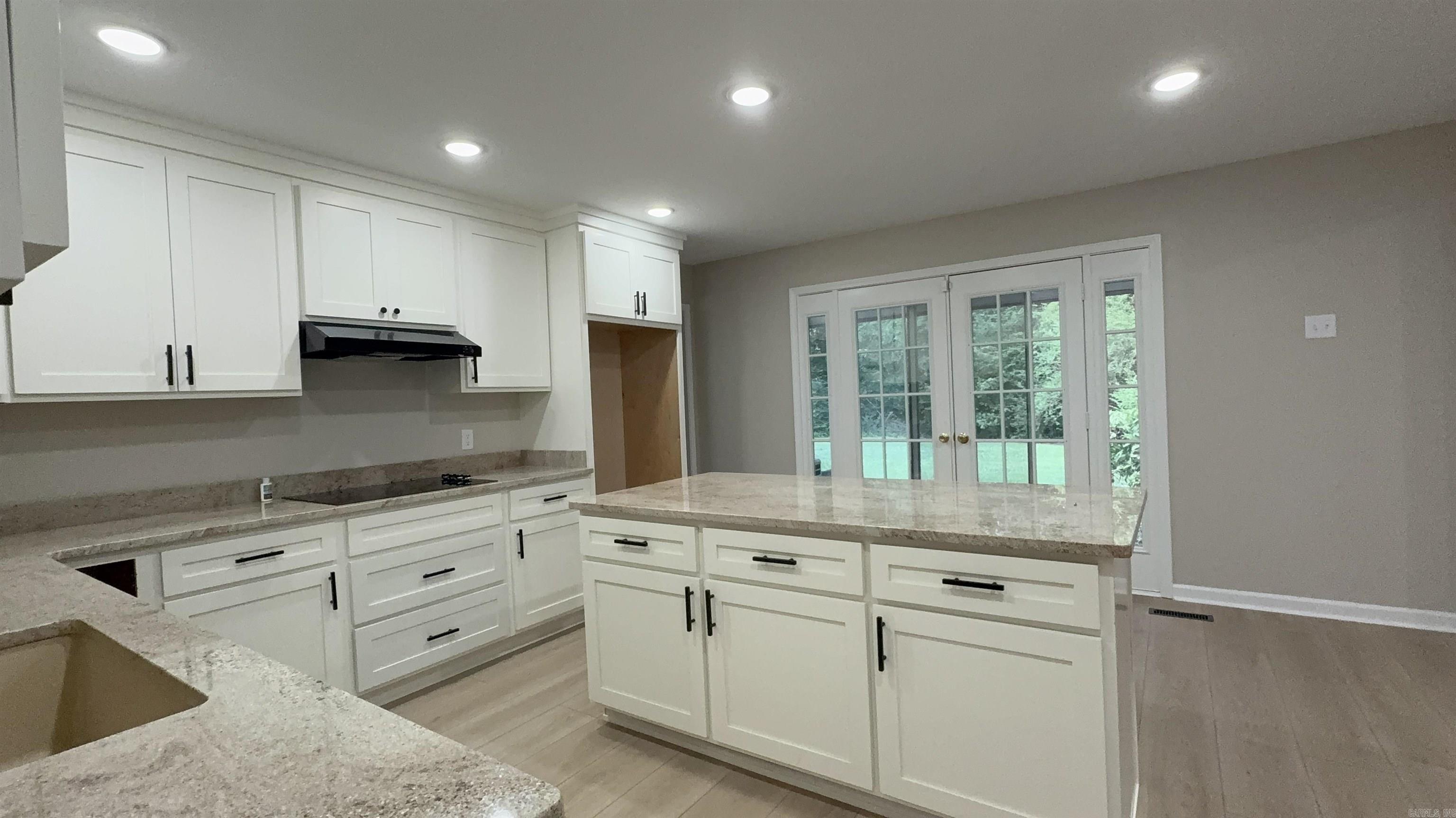 320 Mccollum Drive Property Photo 2