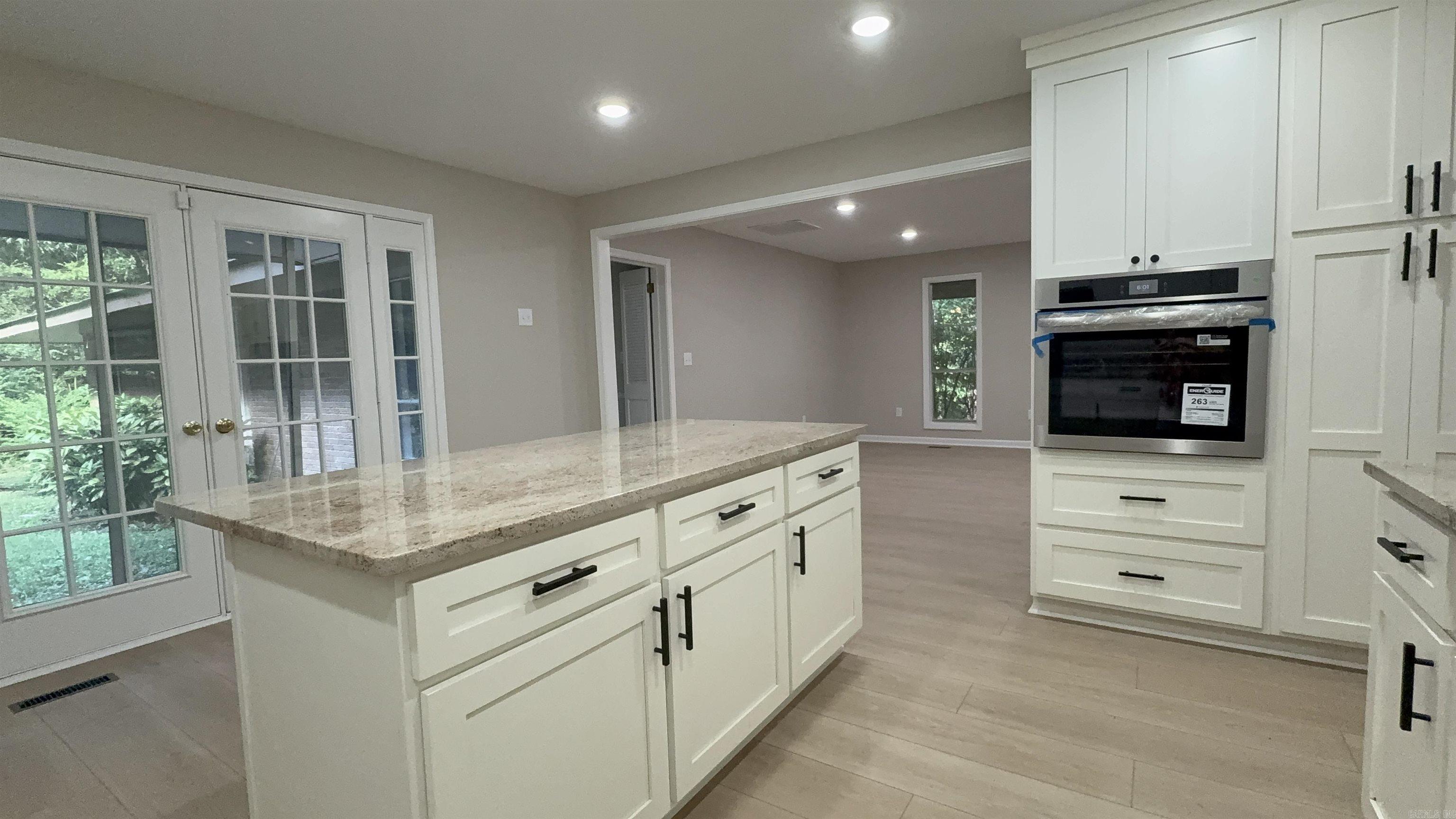 320 Mccollum Drive Property Photo 4