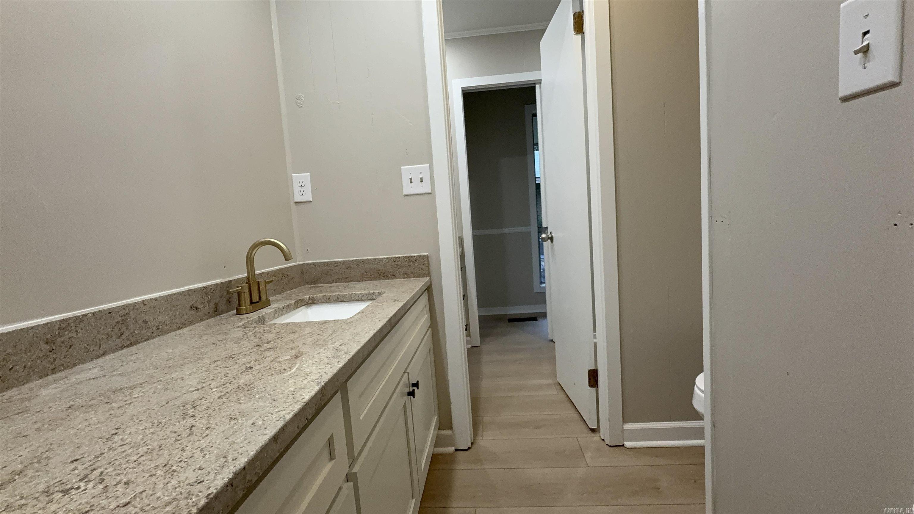 320 Mccollum Drive Property Photo 10