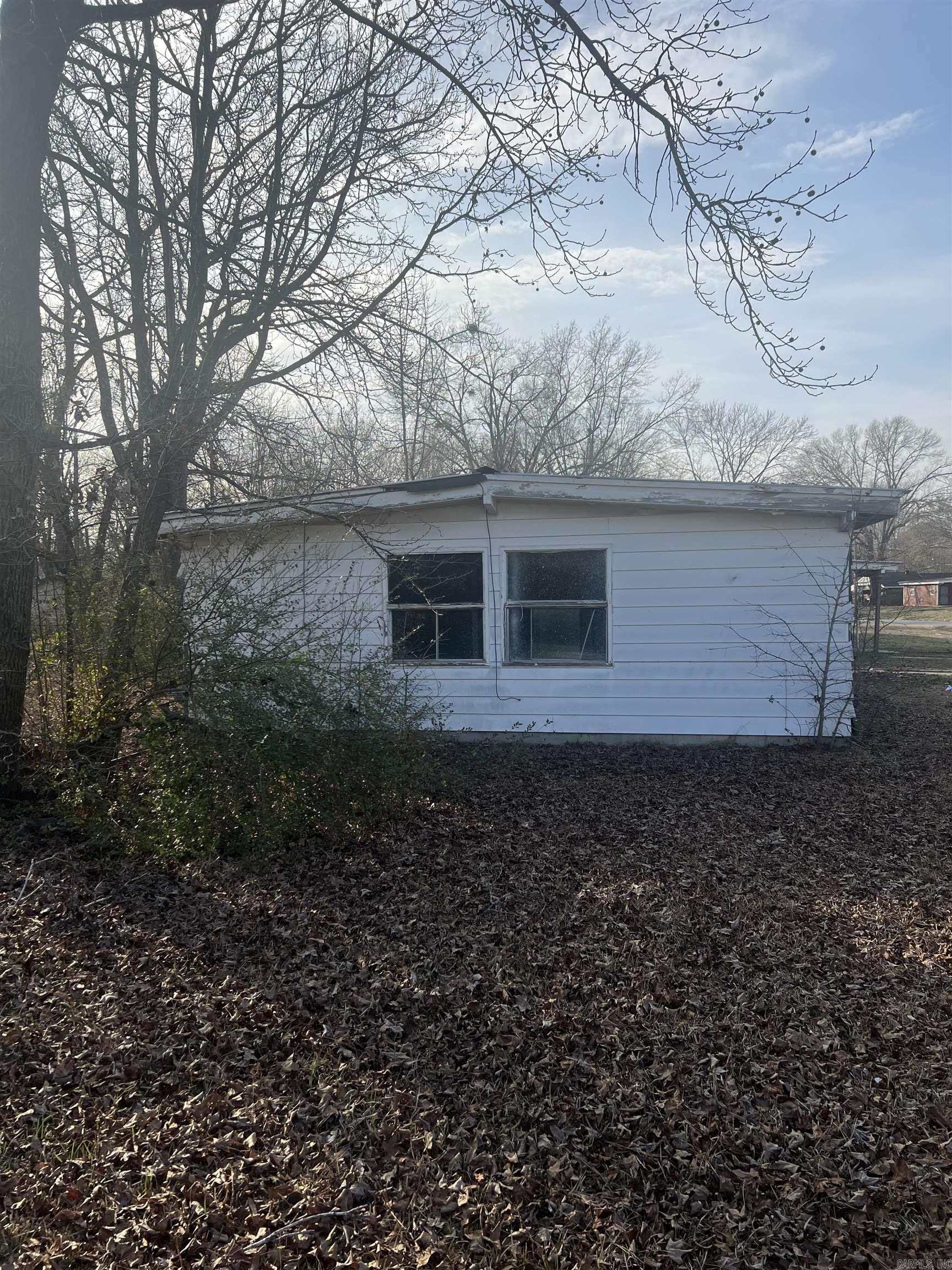3100 Jonquil Street Property Photo 2