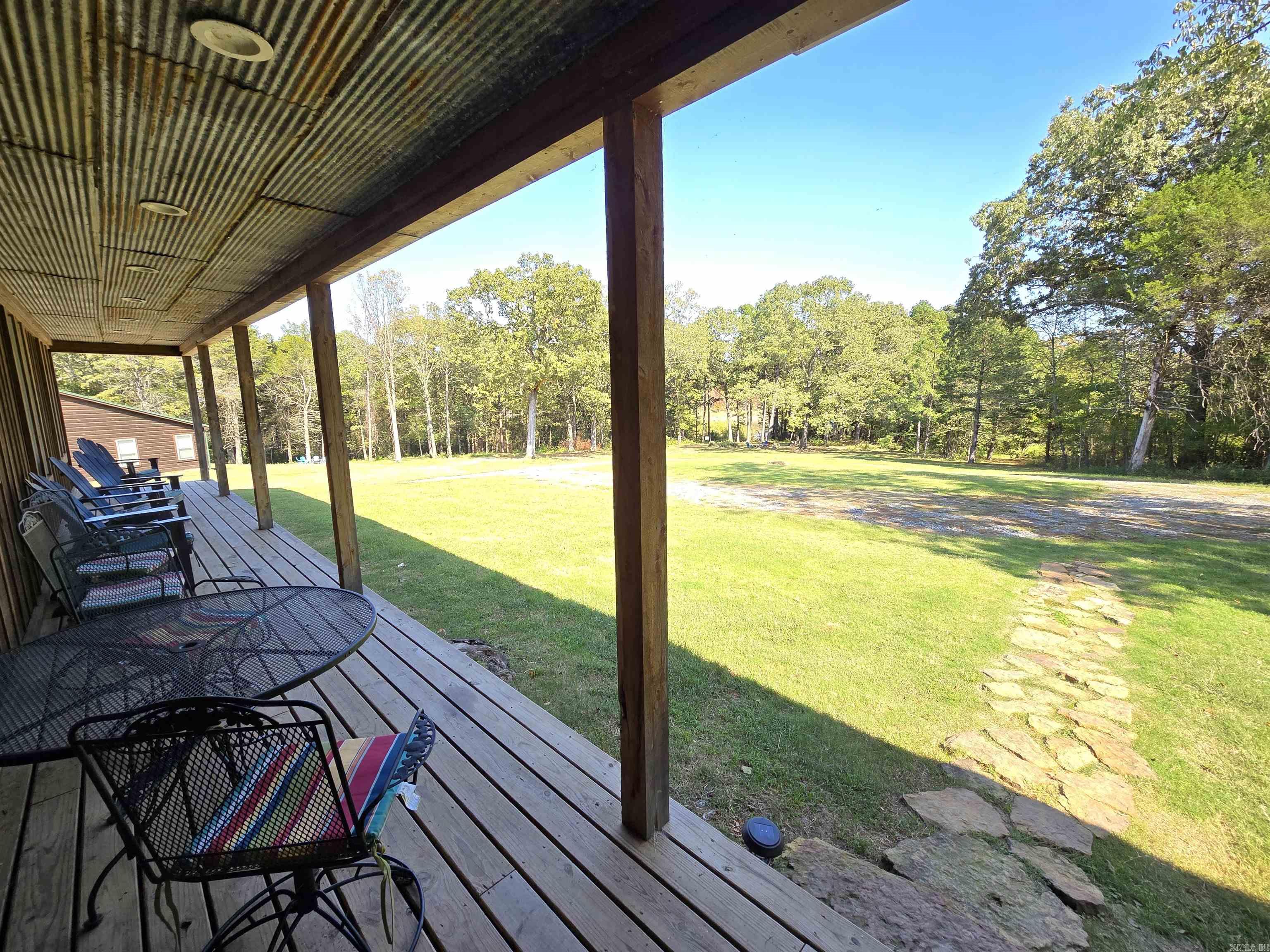 3193 Brownsville Road Property Photo 3