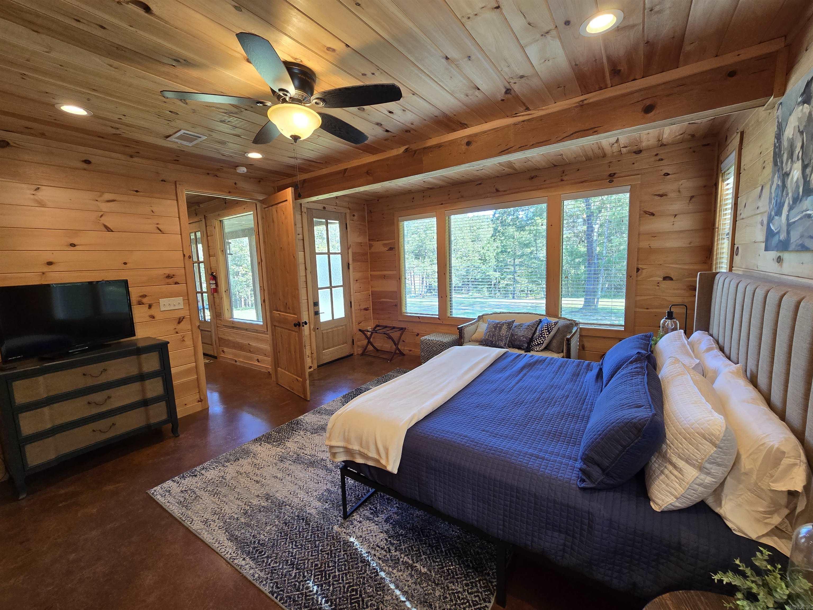 3193 Brownsville Road Property Photo 17