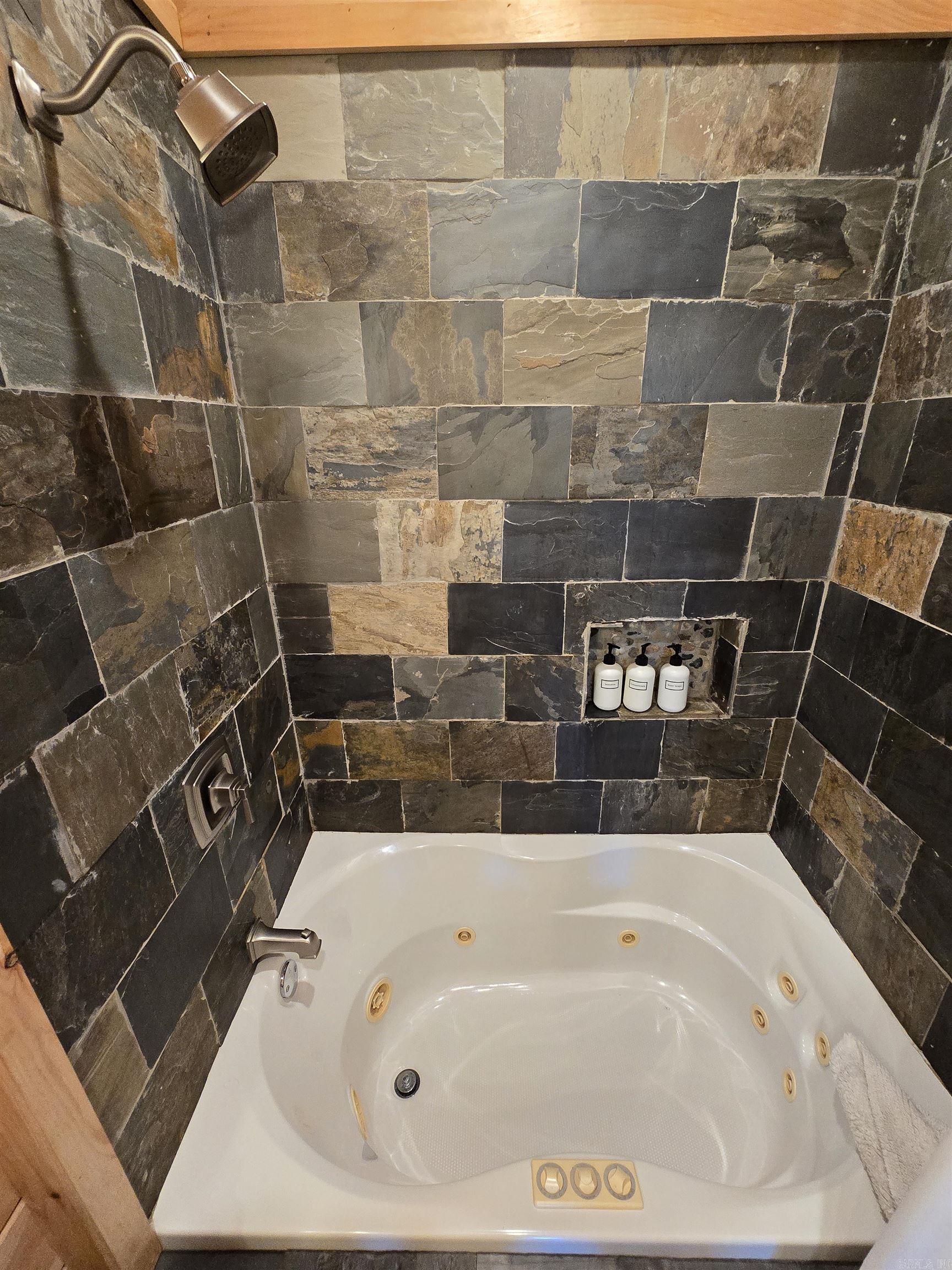 3193 Brownsville Road Property Photo 22