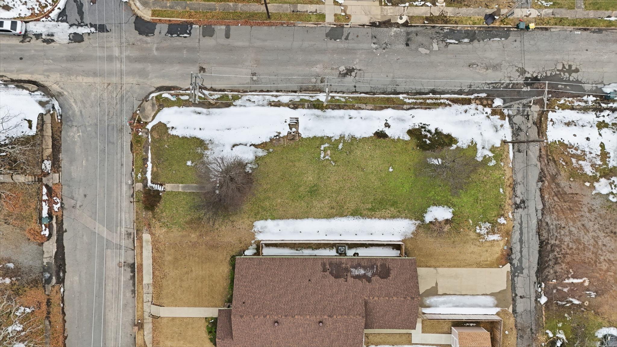 901 S Booker Street Property Photo 1