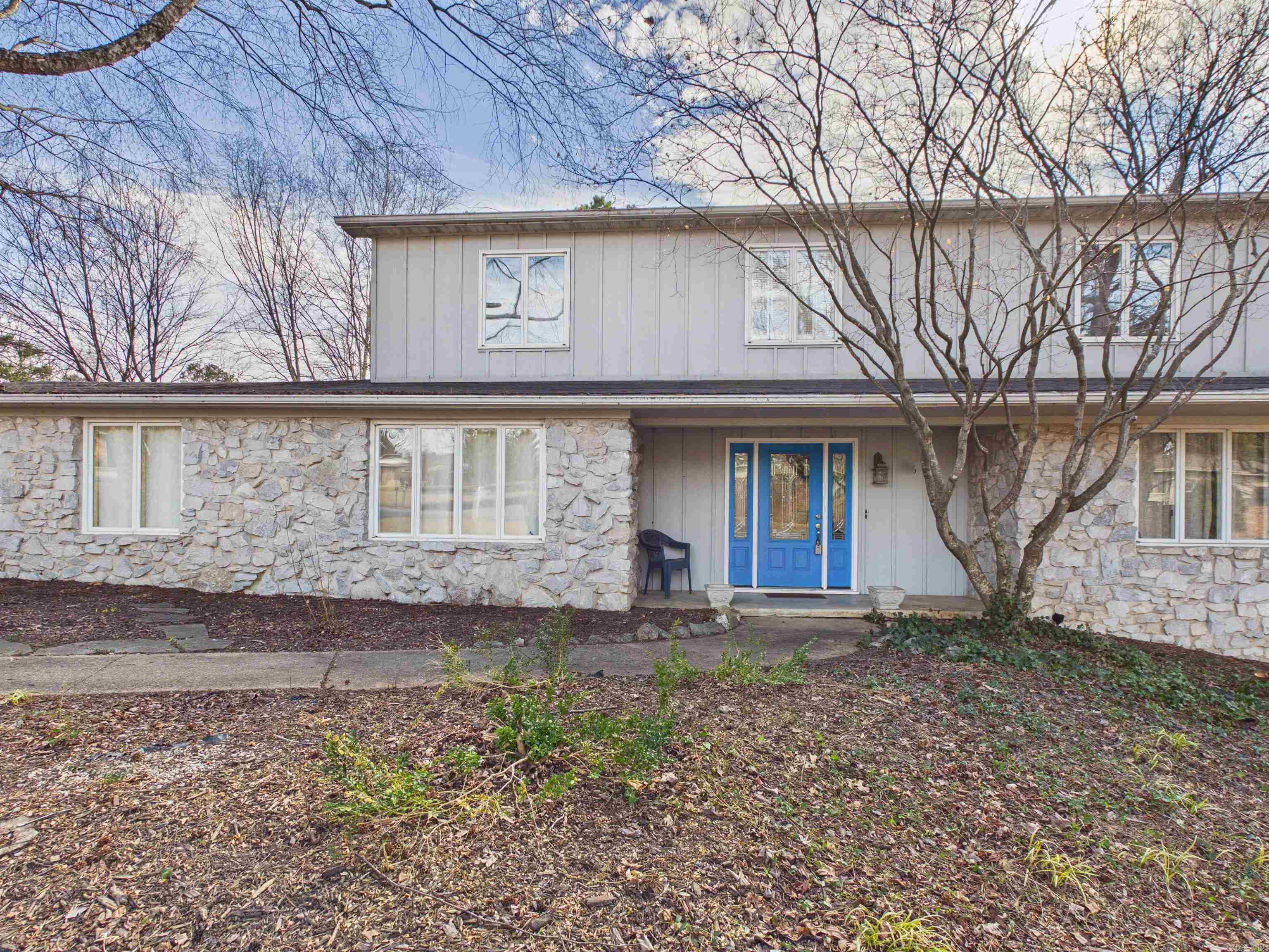 1006 W Sherman Avenue Property Photo 6