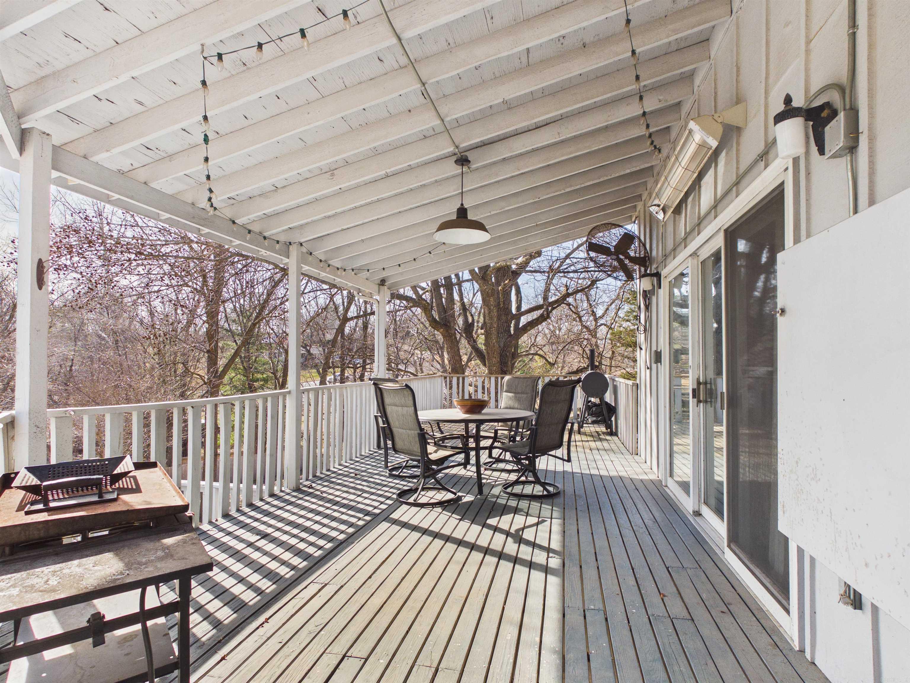 1006 W Sherman Avenue Property Photo 12