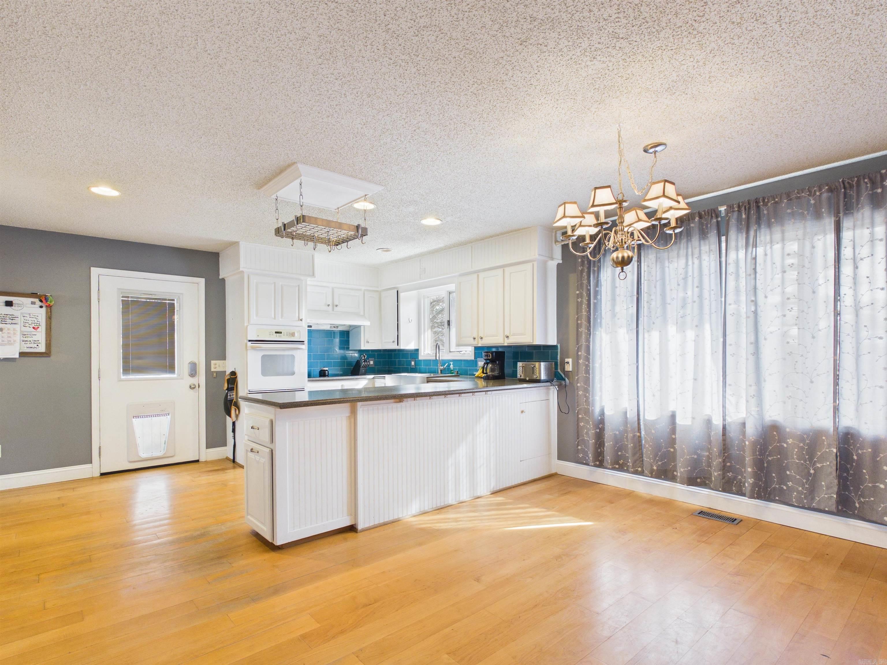 1006 W Sherman Avenue Property Photo 19
