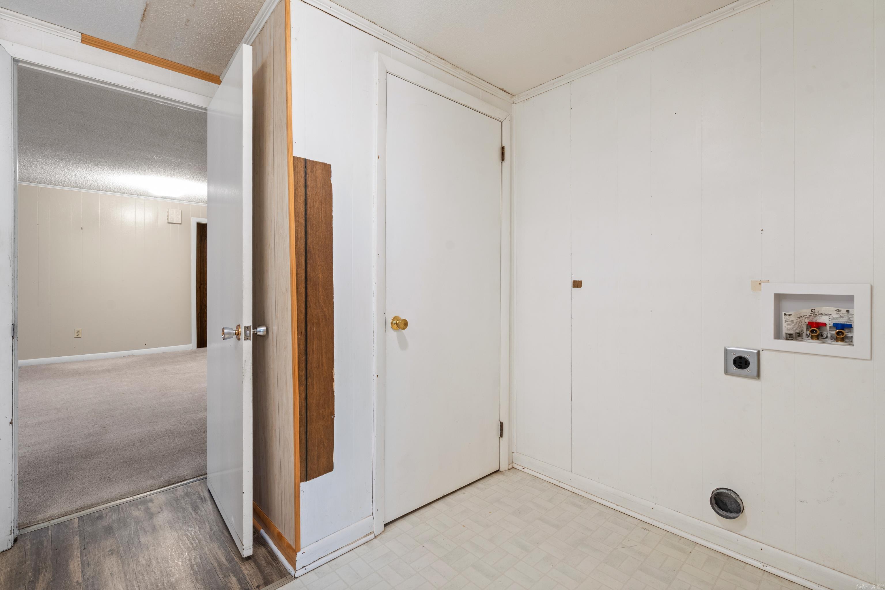 3370 Airport Road Property Photo 17
