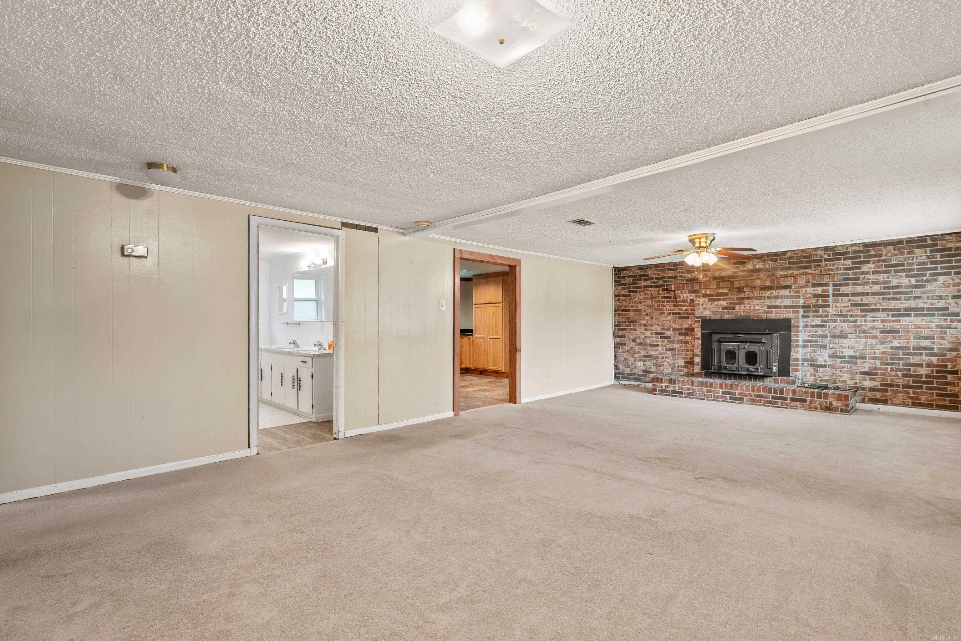 3370 Airport Road Property Photo 7