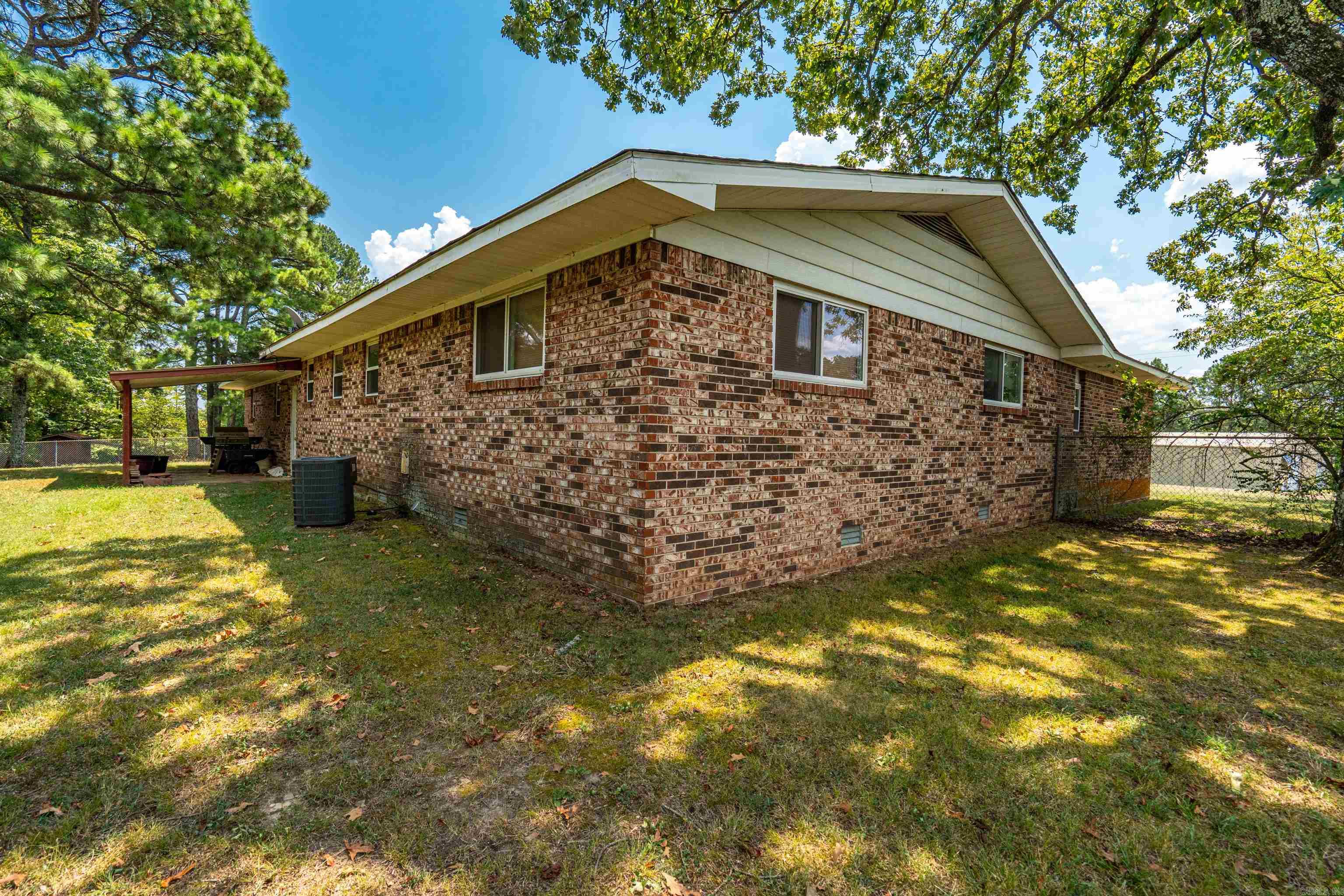 3370 Airport Road Property Photo 22