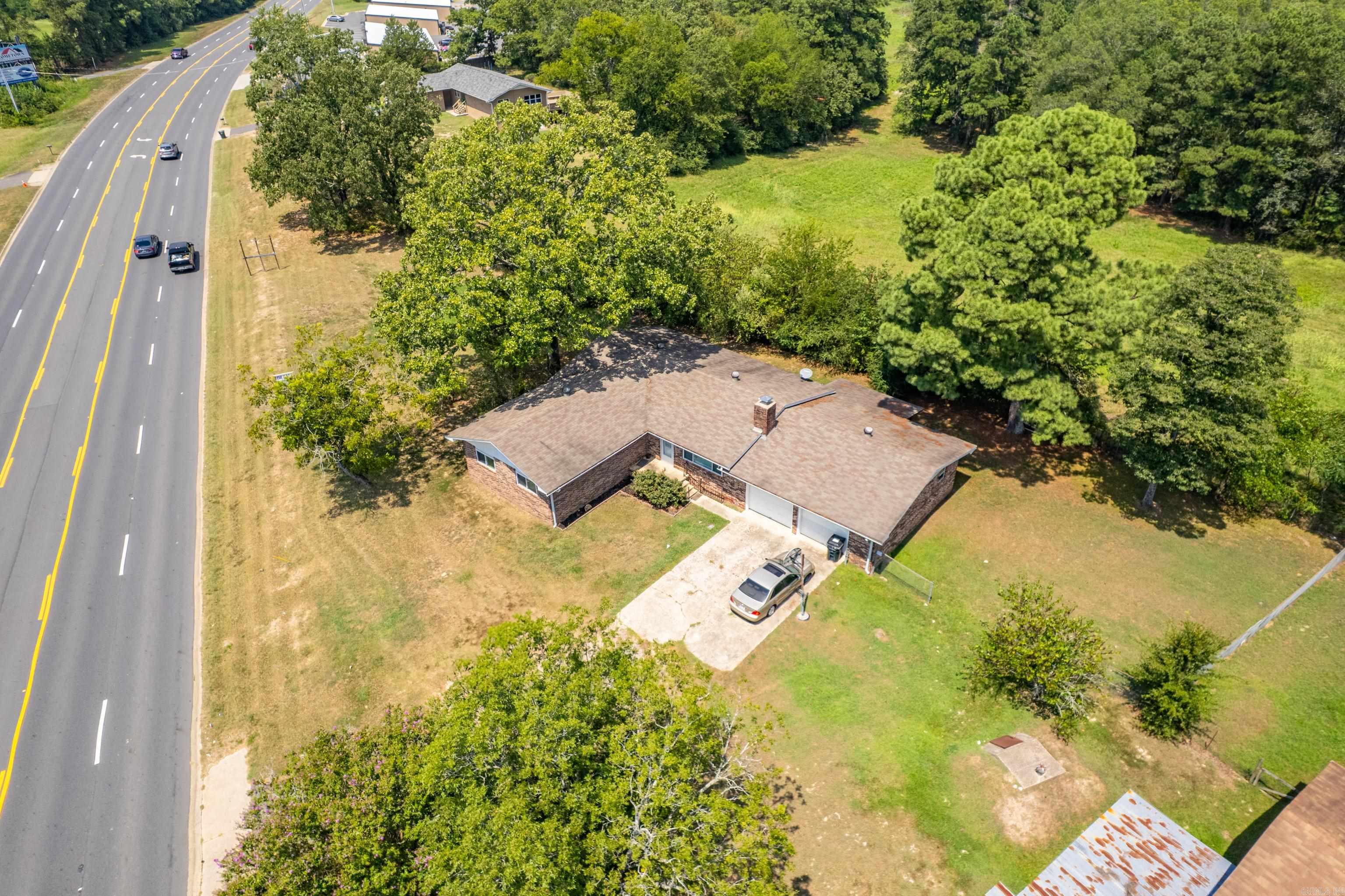 3370 Airport Road Property Photo 32