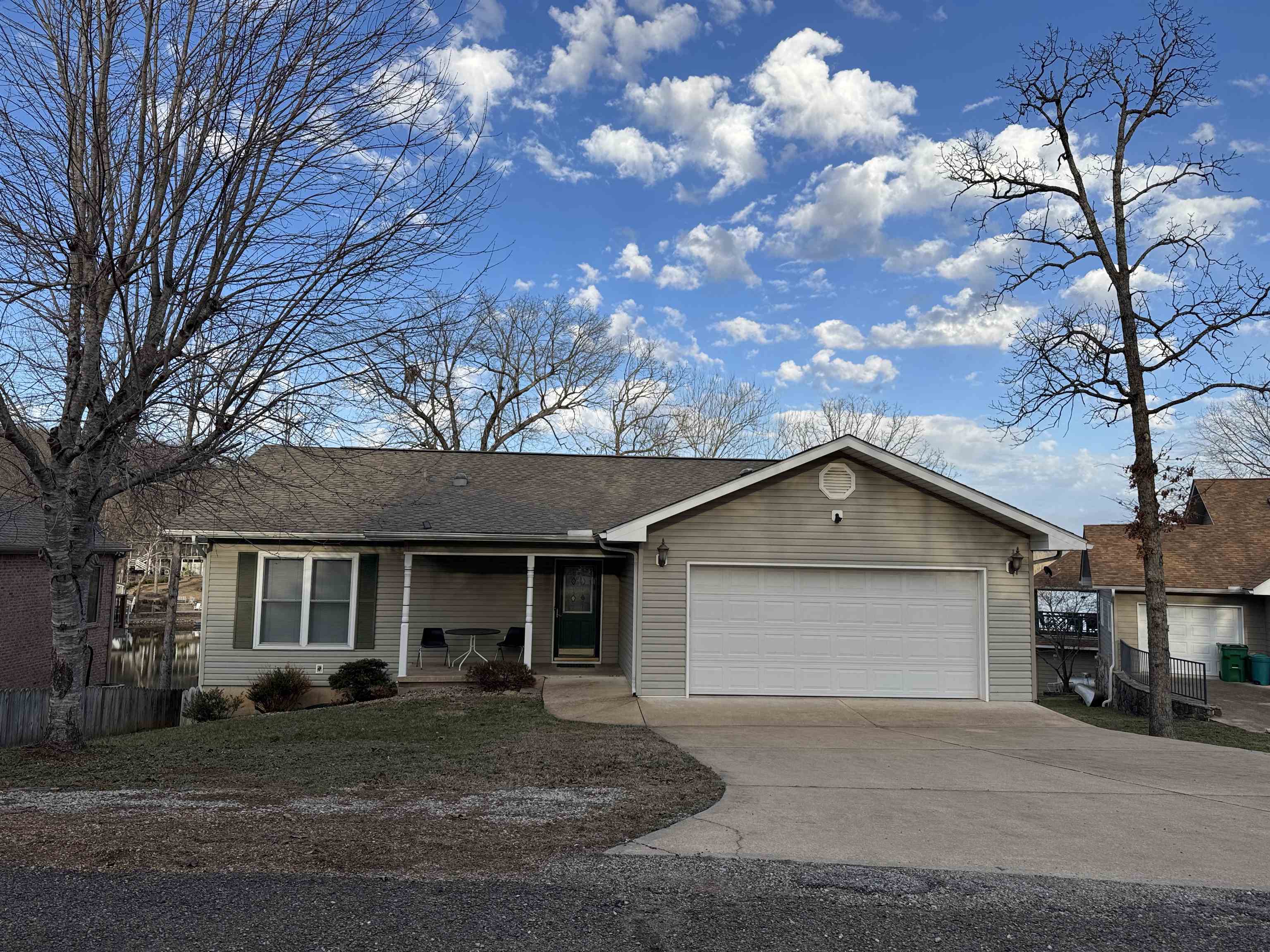37 Los Indios Drive Property Photo 1