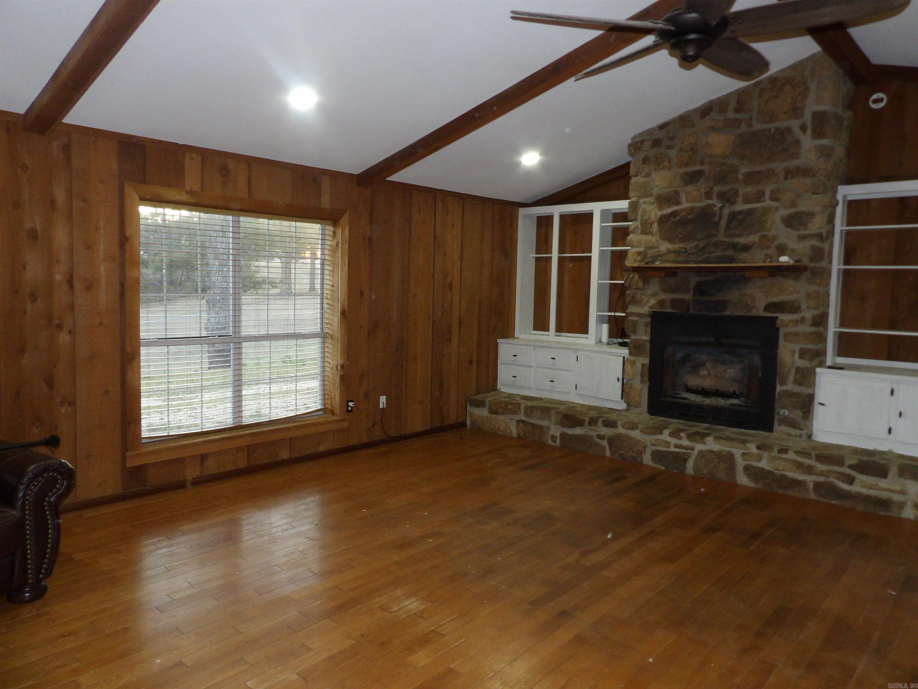 161 Windy Hills Lane Property Photo 9