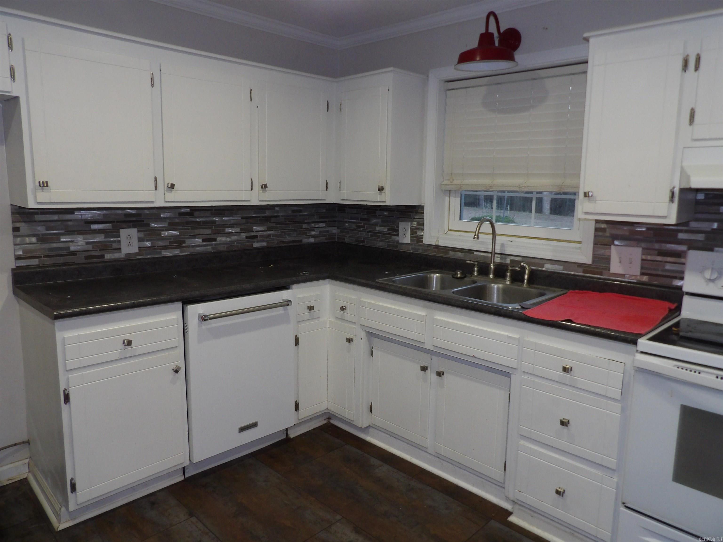 161 Windy Hills Lane Property Photo 12