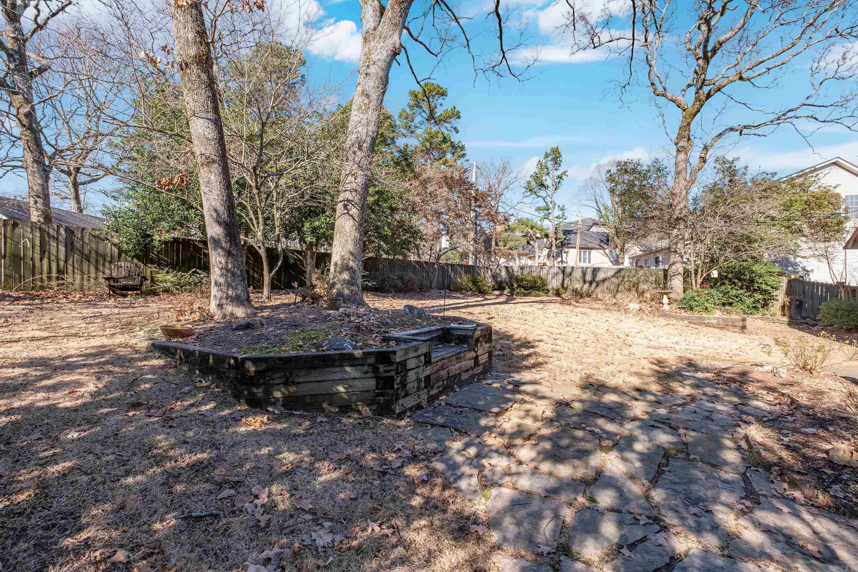 714 Loyola Drive Property Photo 36