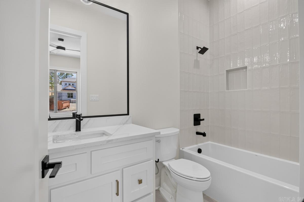 108 Carter Creek Cove Property Photo 19