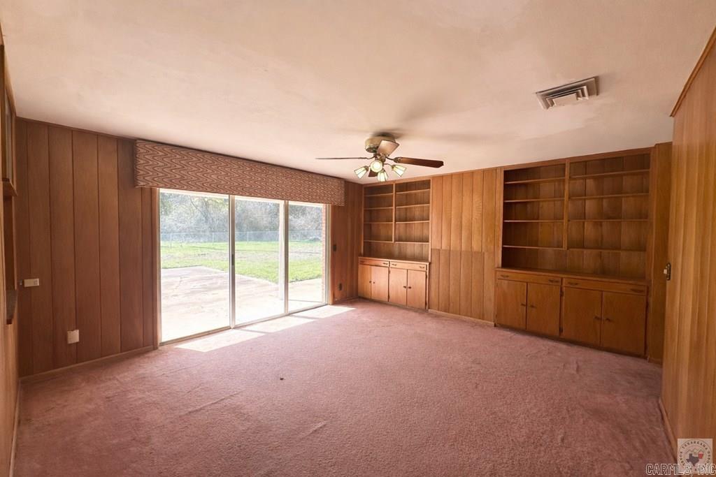 1408 E Main St. Property Photo 12