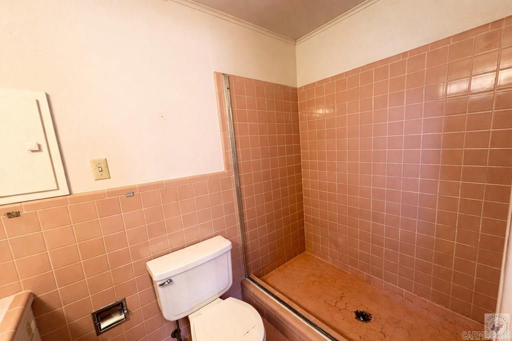 1408 E Main St. Property Photo 28