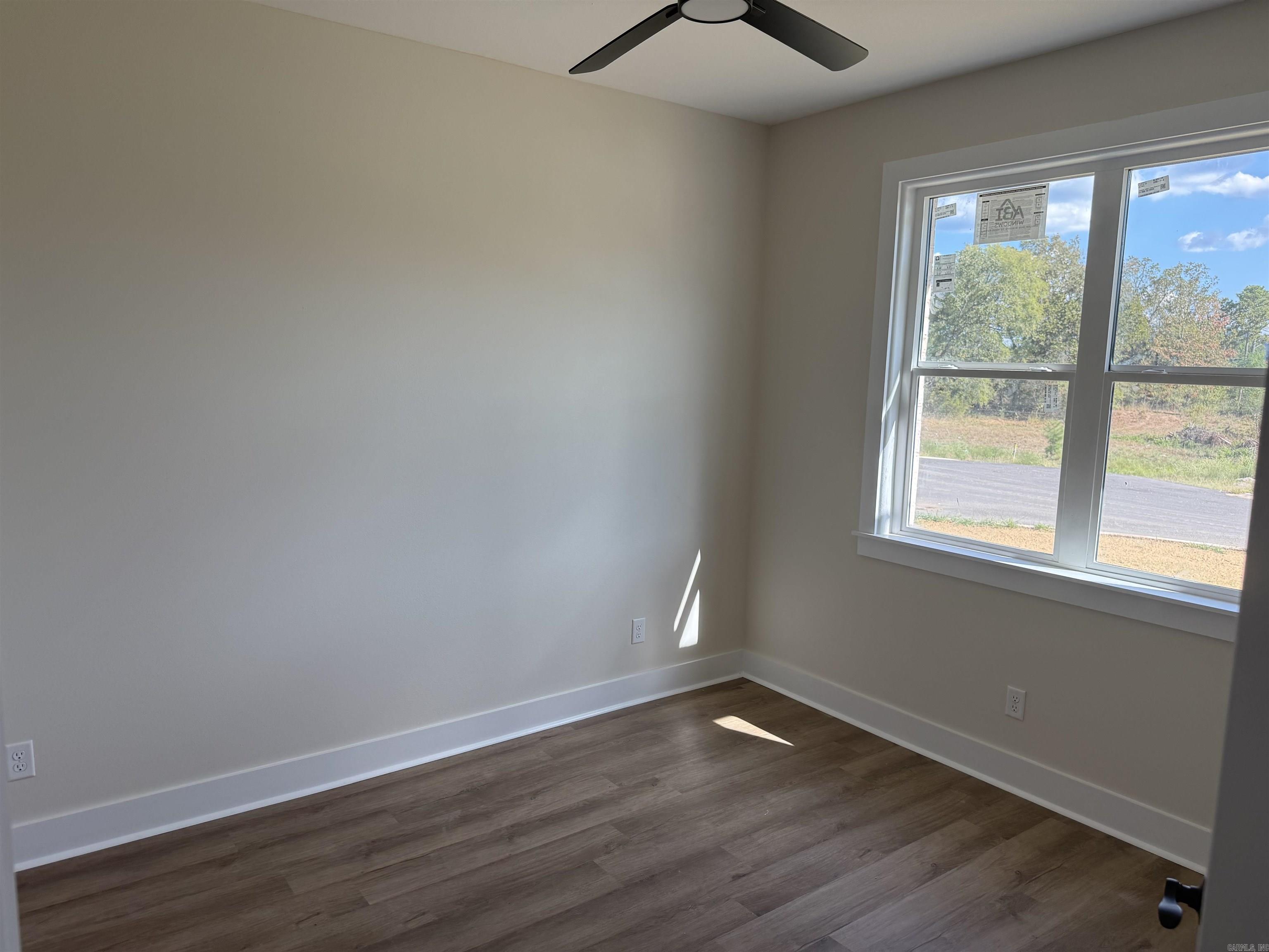 155 Riverstone Loop Property Photo 10