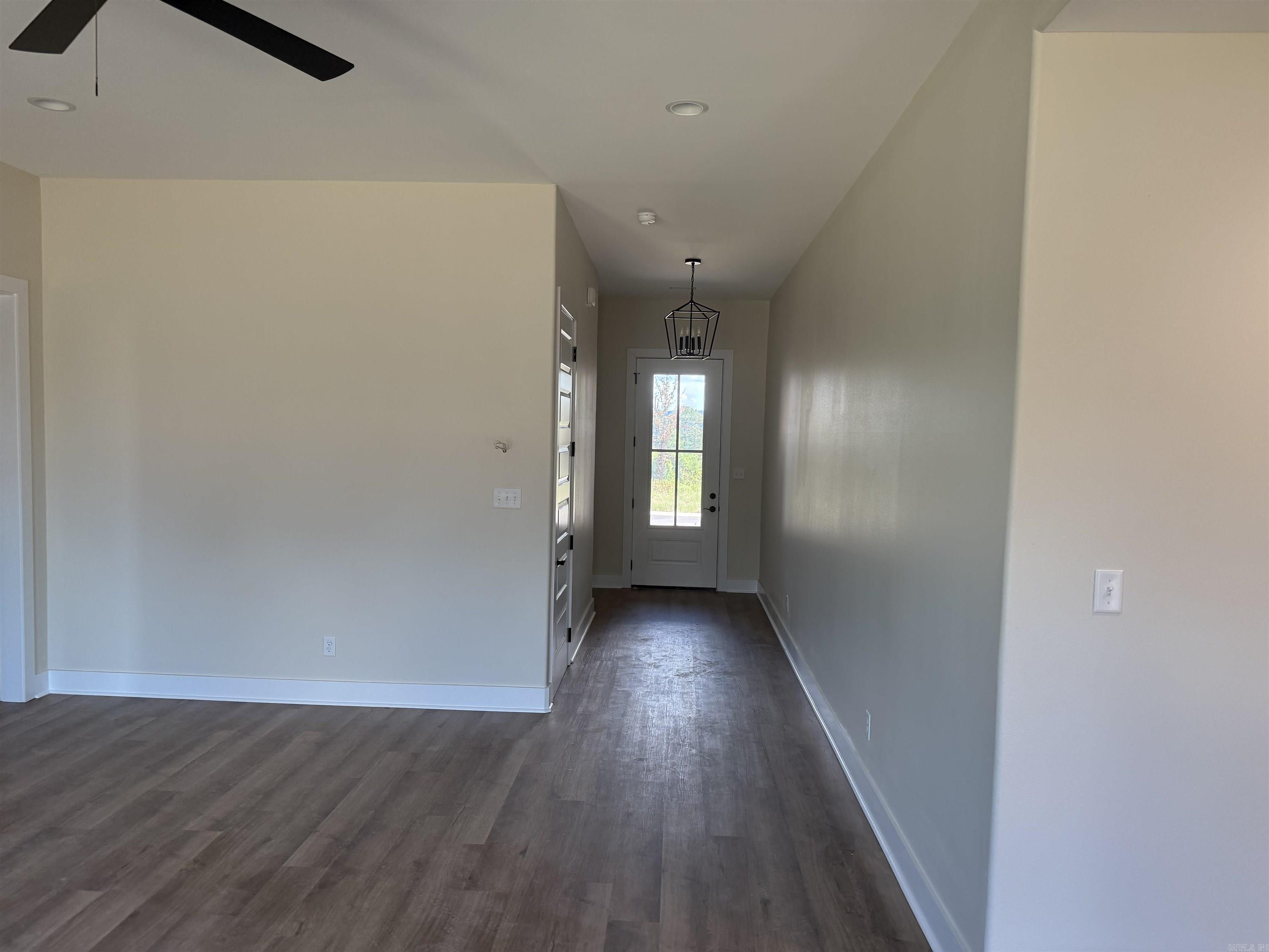 155 Riverstone Loop Property Photo 18