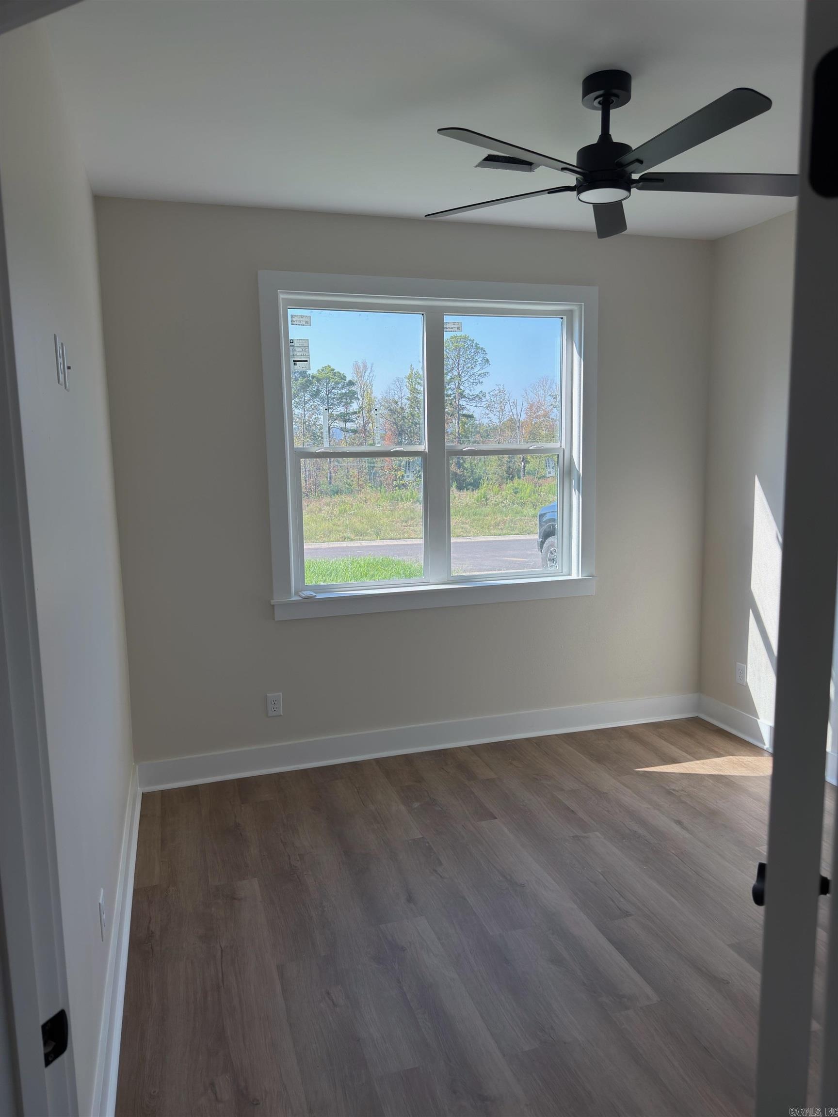 155 Riverstone Loop Property Photo 36