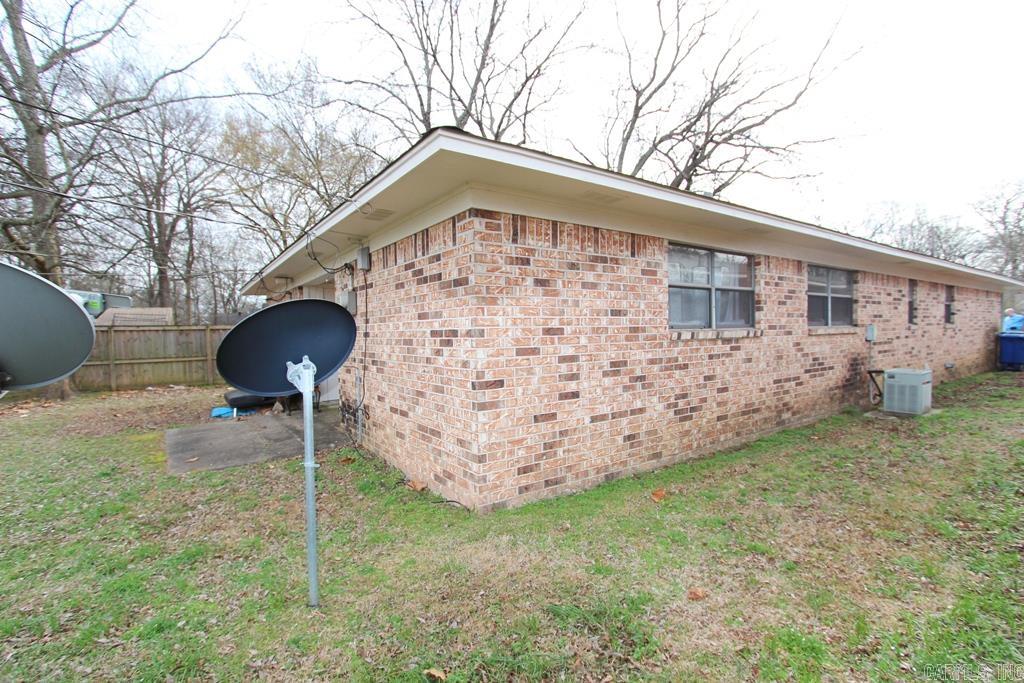 Oliver-bradley (3 Duplexes) Property Photo 14