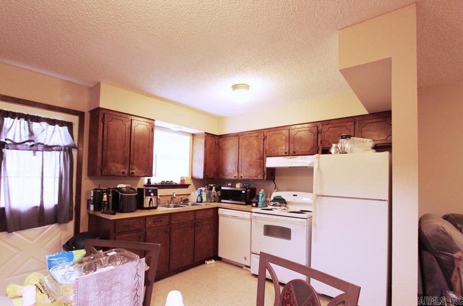 Oliver-bradley (3 Duplexes) Property Photo 37