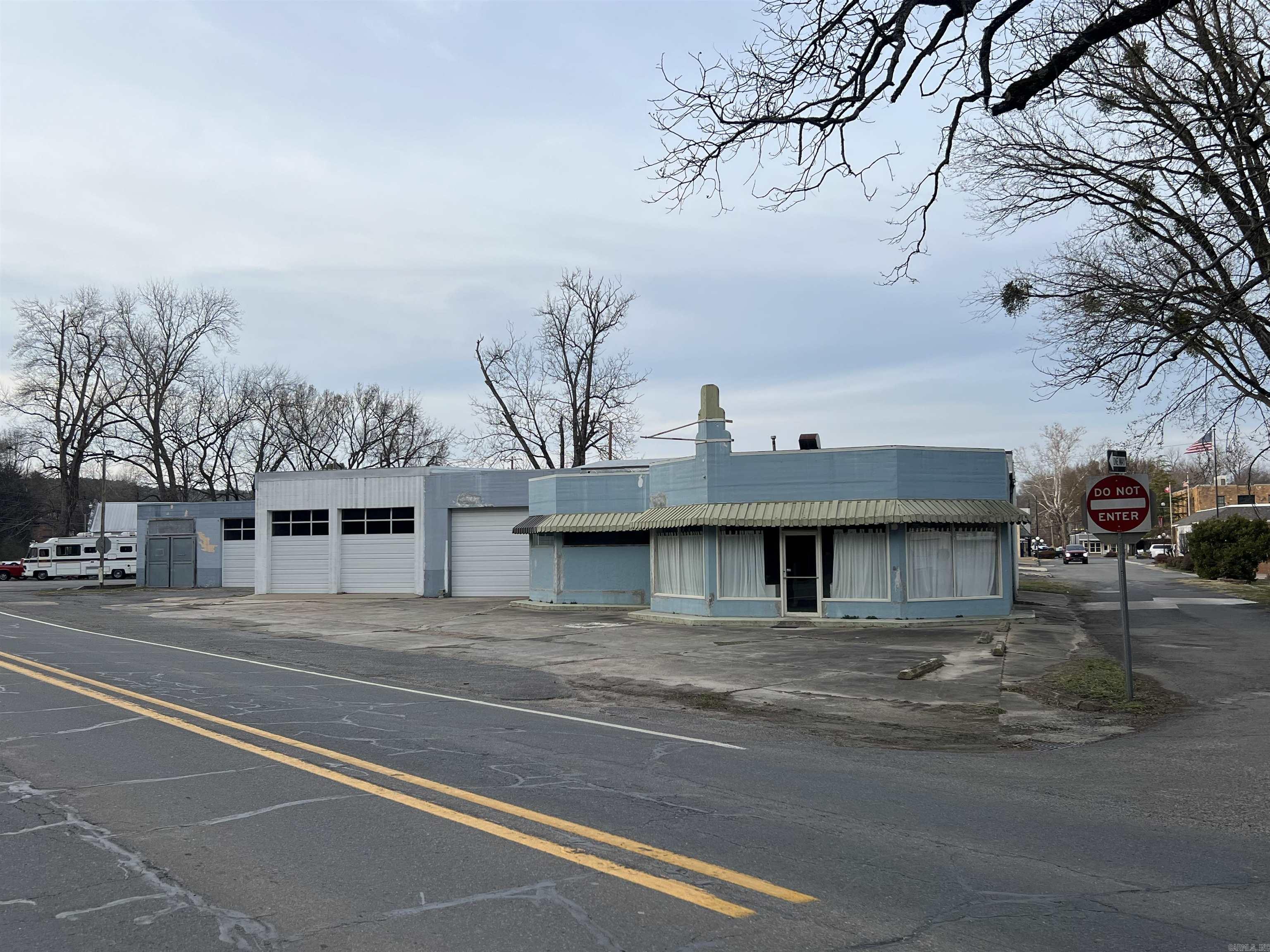 314 U.s.-65 Bus Property Photo 2