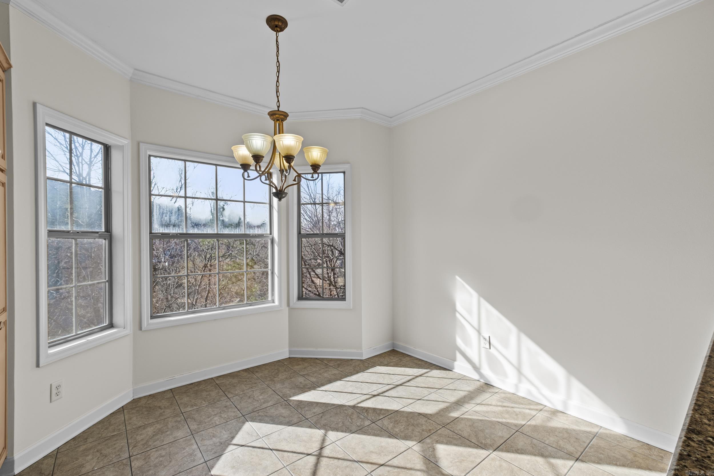 2211 Westport Loop Property Photo 15