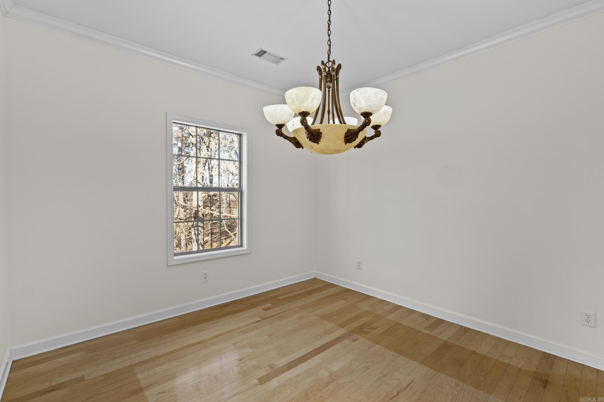 2211 Westport Loop Property Photo 17