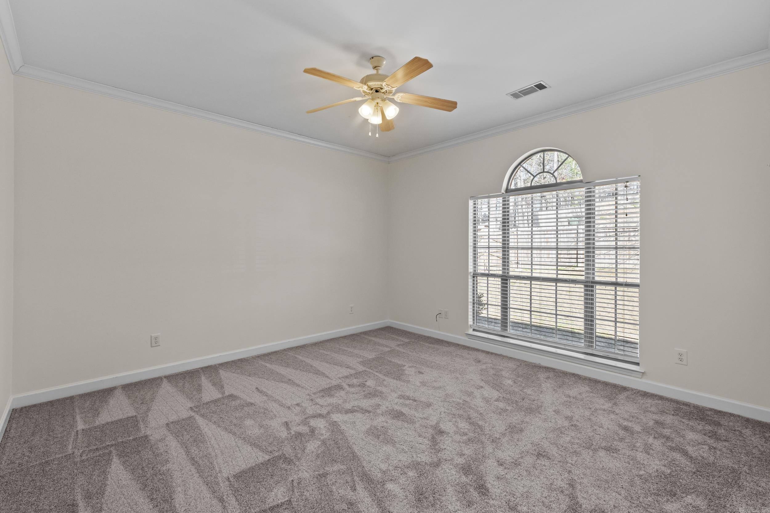 2211 Westport Loop Property Photo 25
