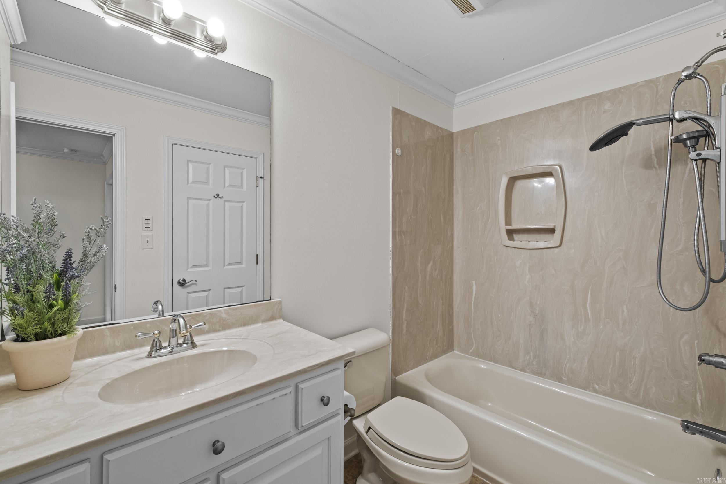 2211 Westport Loop Property Photo 37