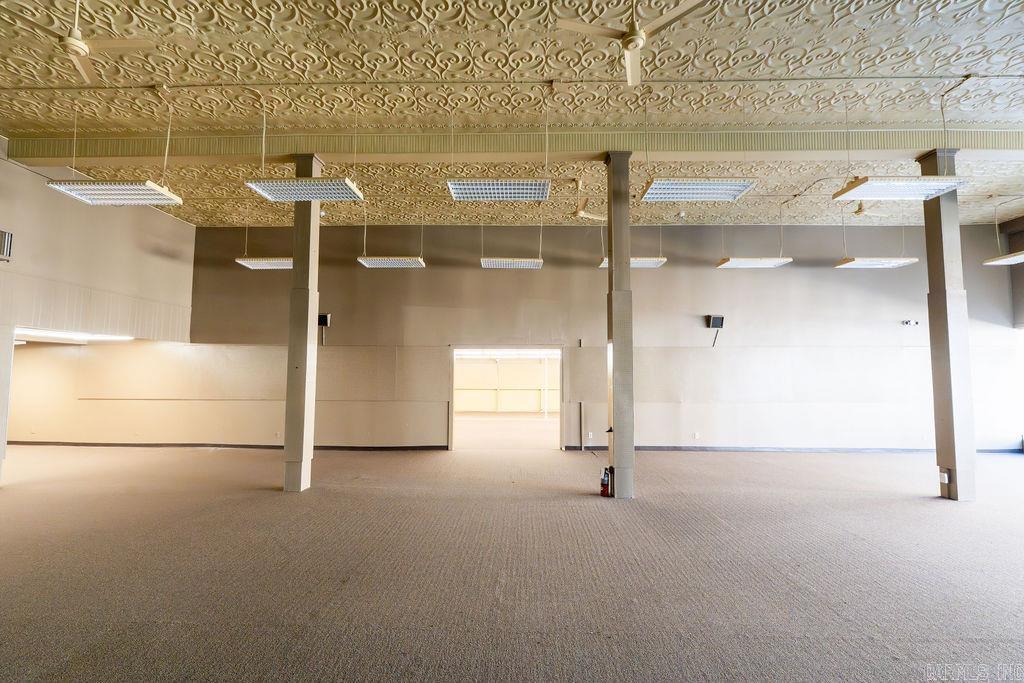 207 W Arch Avenue Property Photo 25