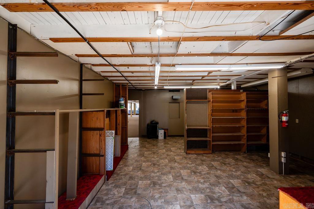 207 W Arch Avenue Property Photo 35