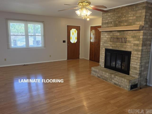 614 E 1st Property Photo 6