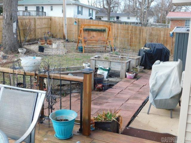 614 E 1st Property Photo 33