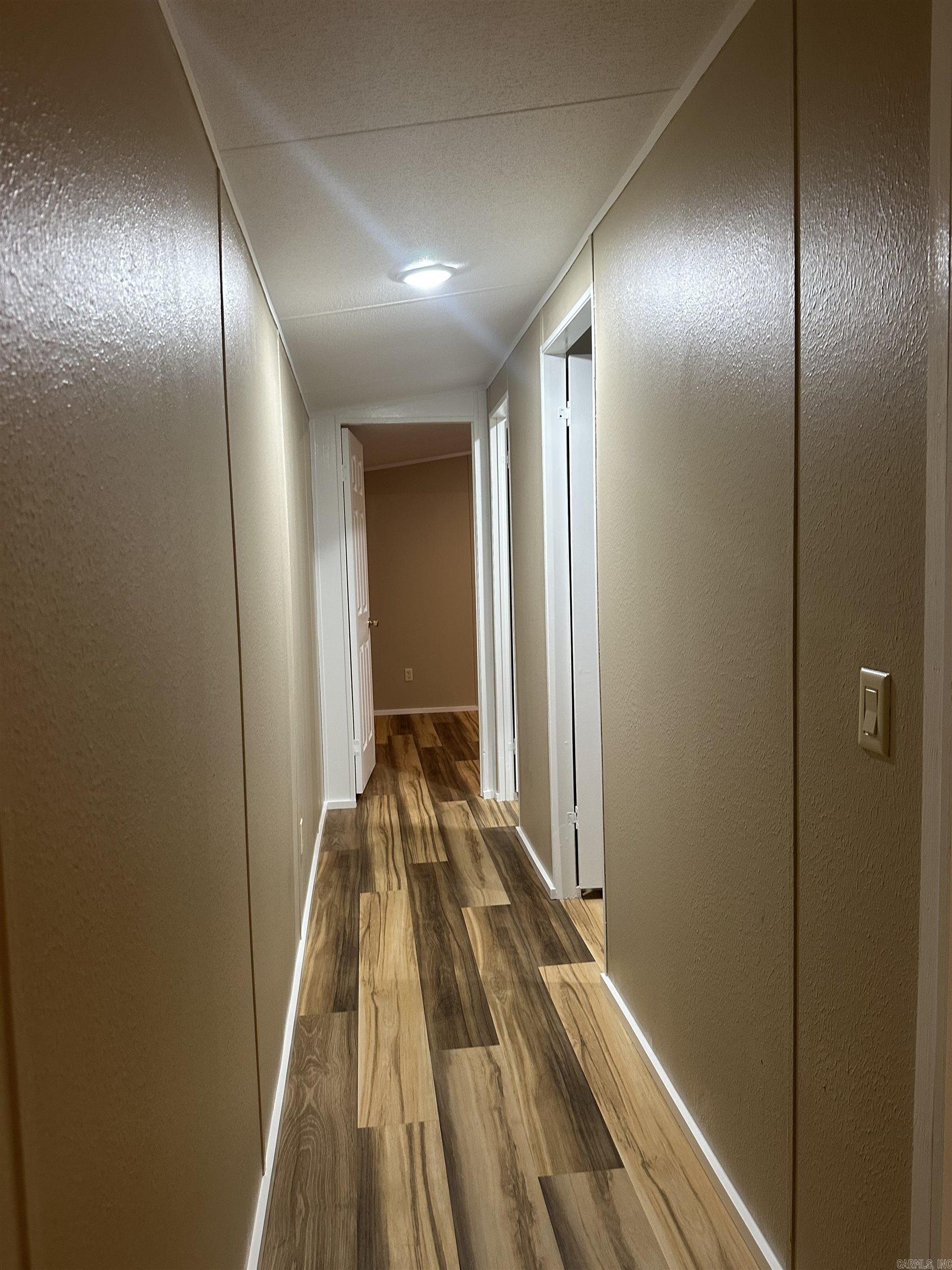 9607 9603 Huntley Trail Property Photo 11
