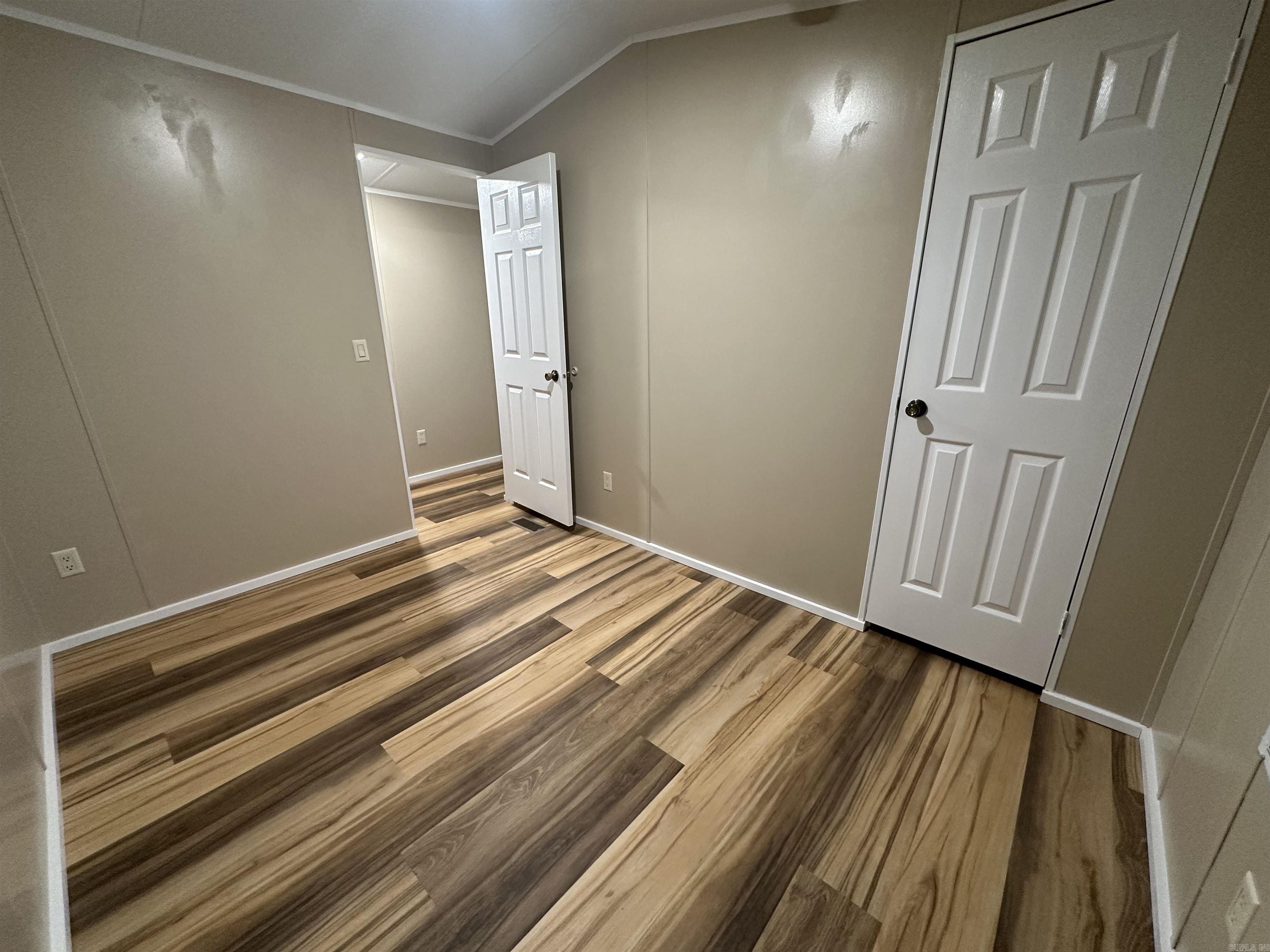 9607 9603 Huntley Trail Property Photo 14