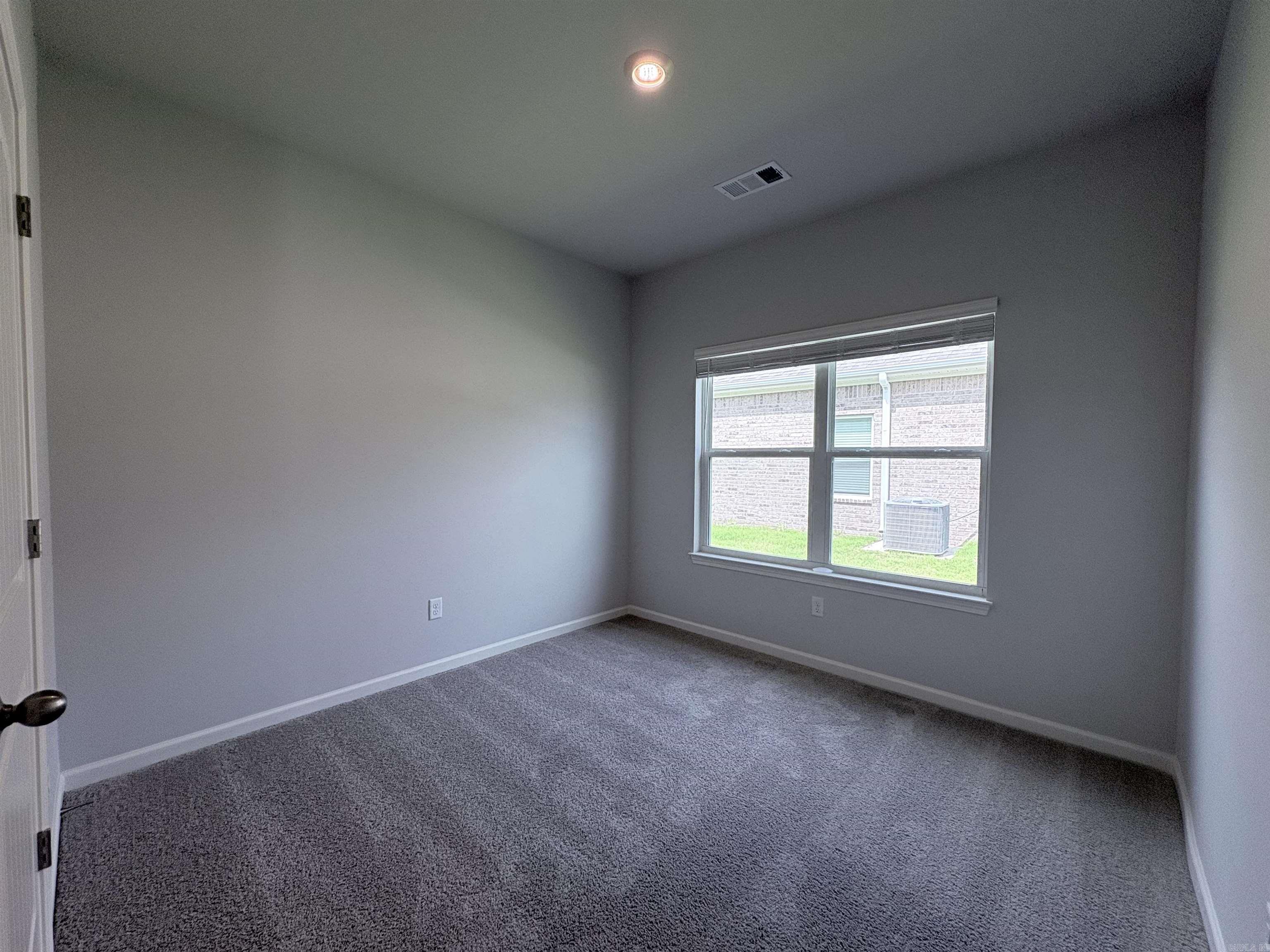 4901 Edgemont Drive Property Photo 20