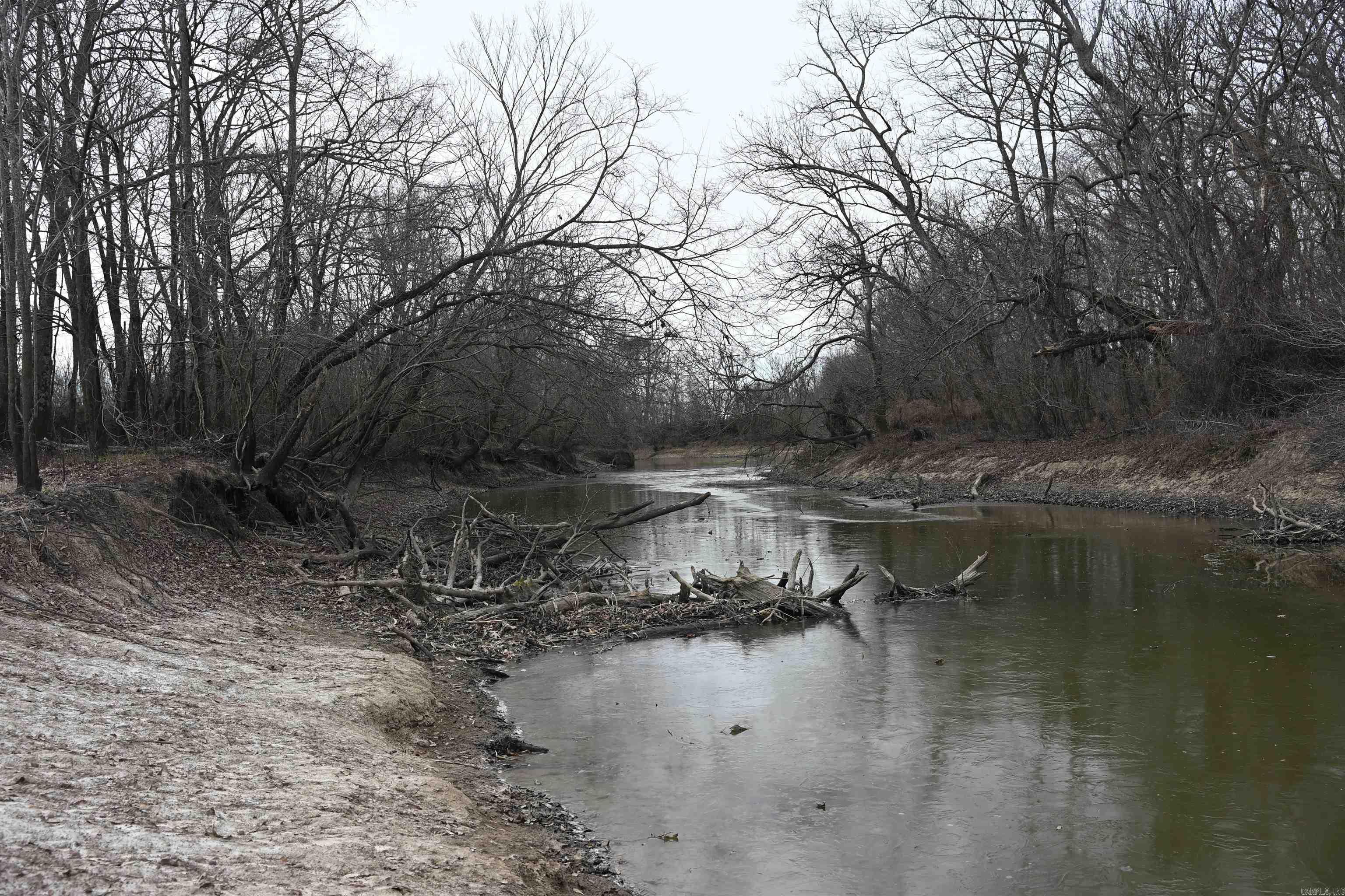 00 Cr 242 Road Property Photo 2