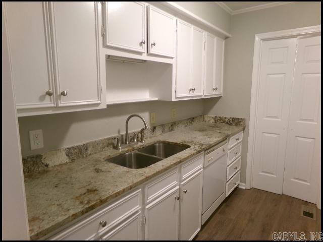 1813 Sanford #1 Property Photo 8