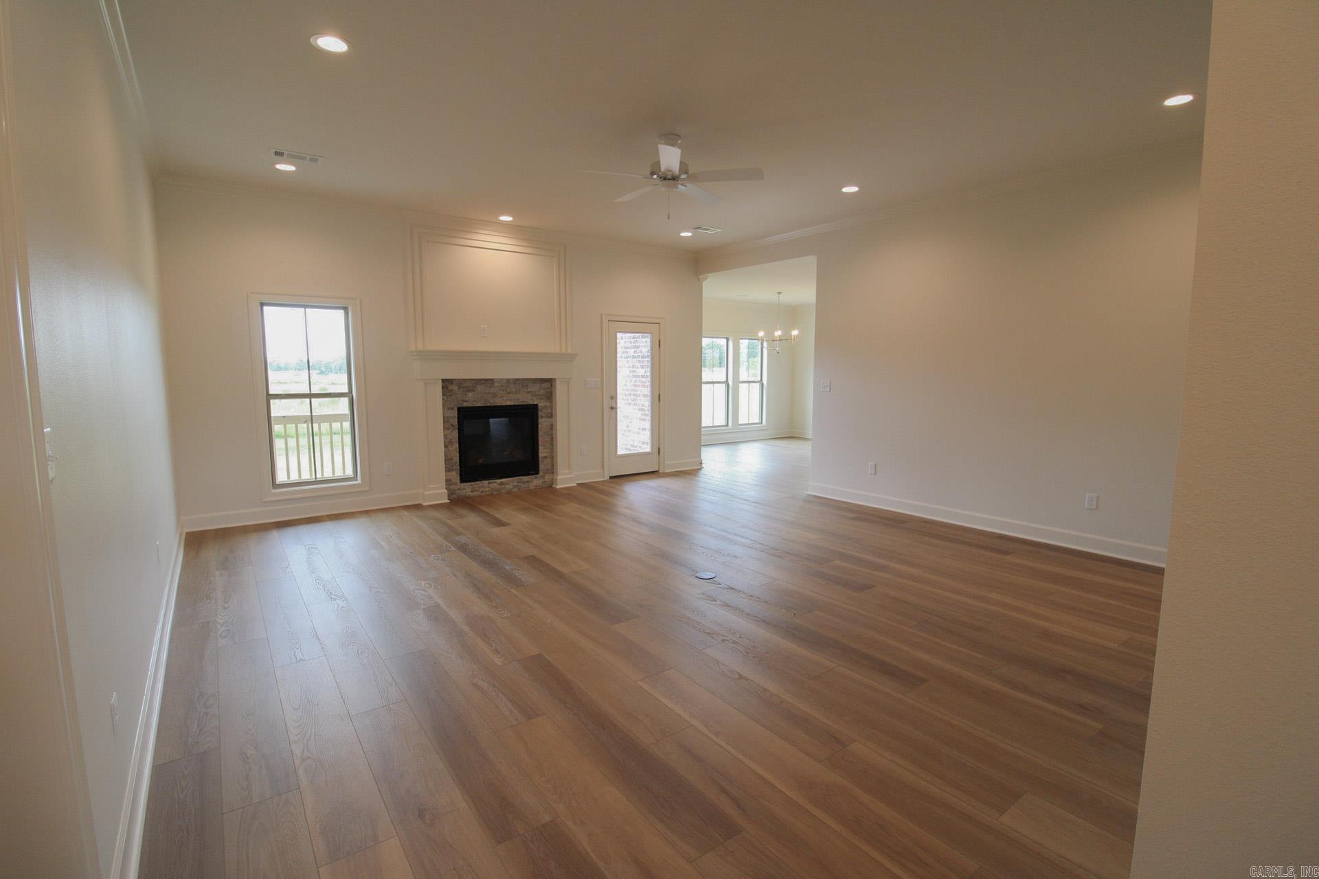 1020 Ridgeview Cove Property Photo 3