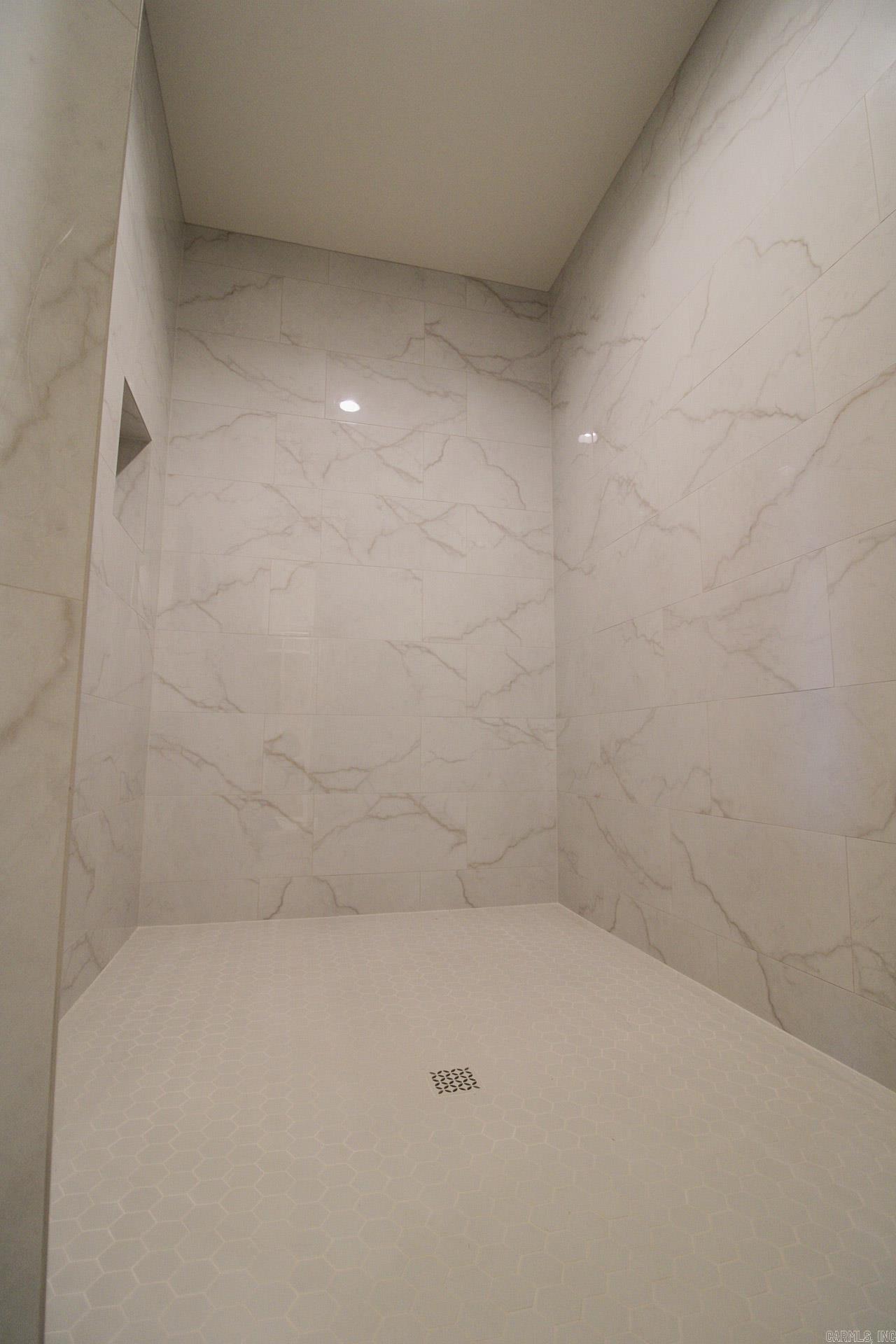 1020 Ridgeview Cove Property Photo 13