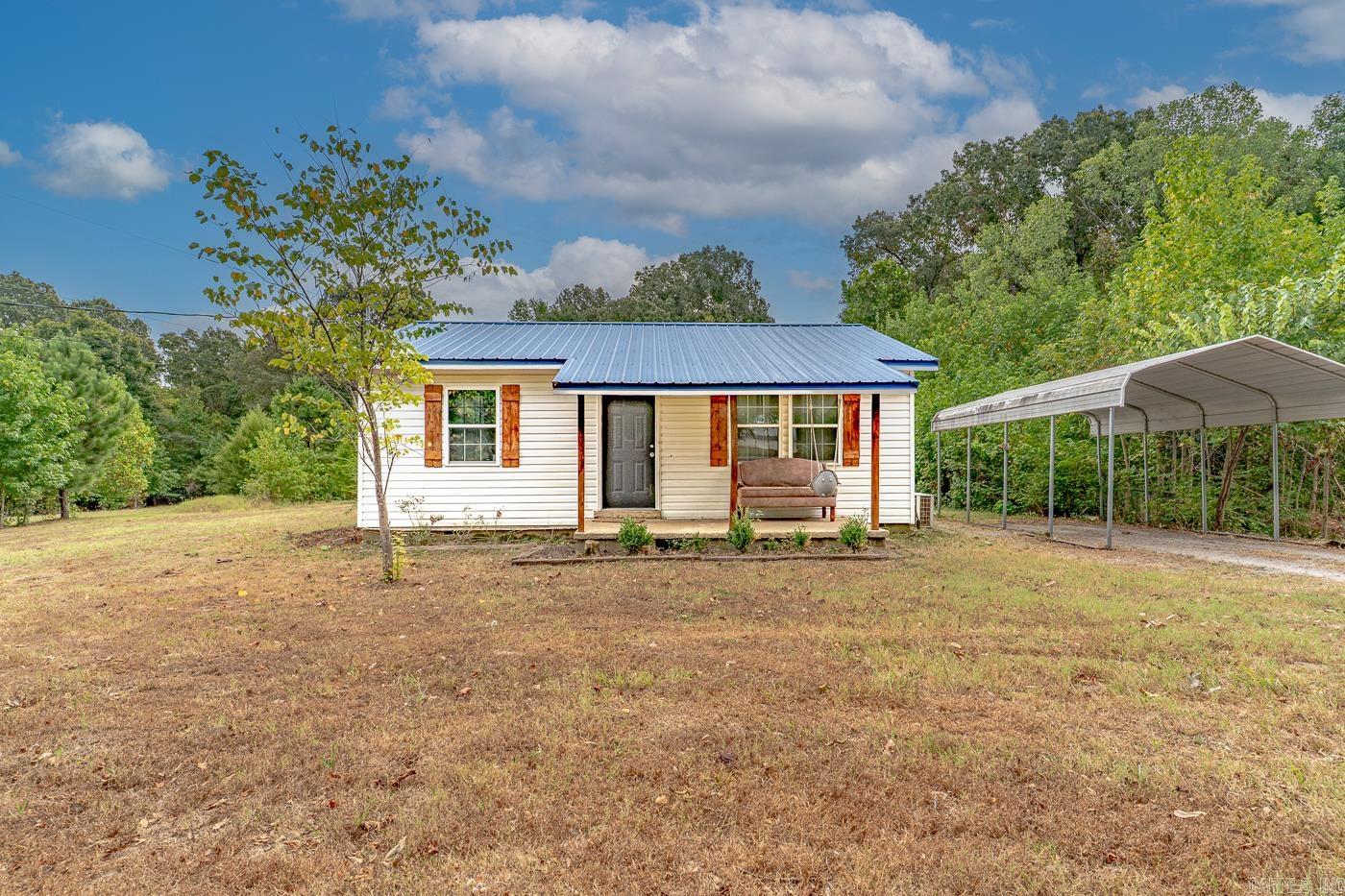 152 Lentz Street Property Photo 1