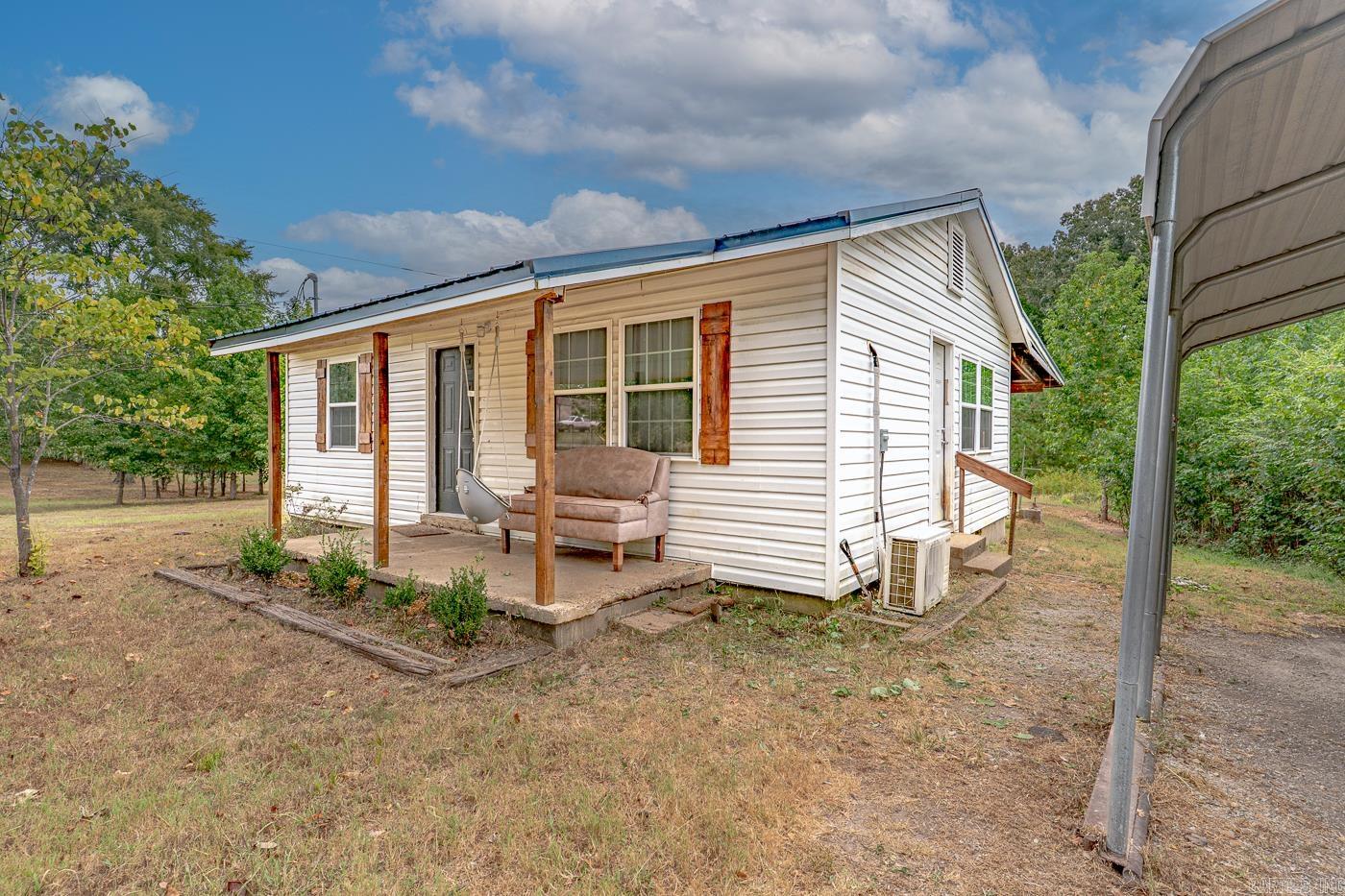 152 Lentz Street Property Photo 3