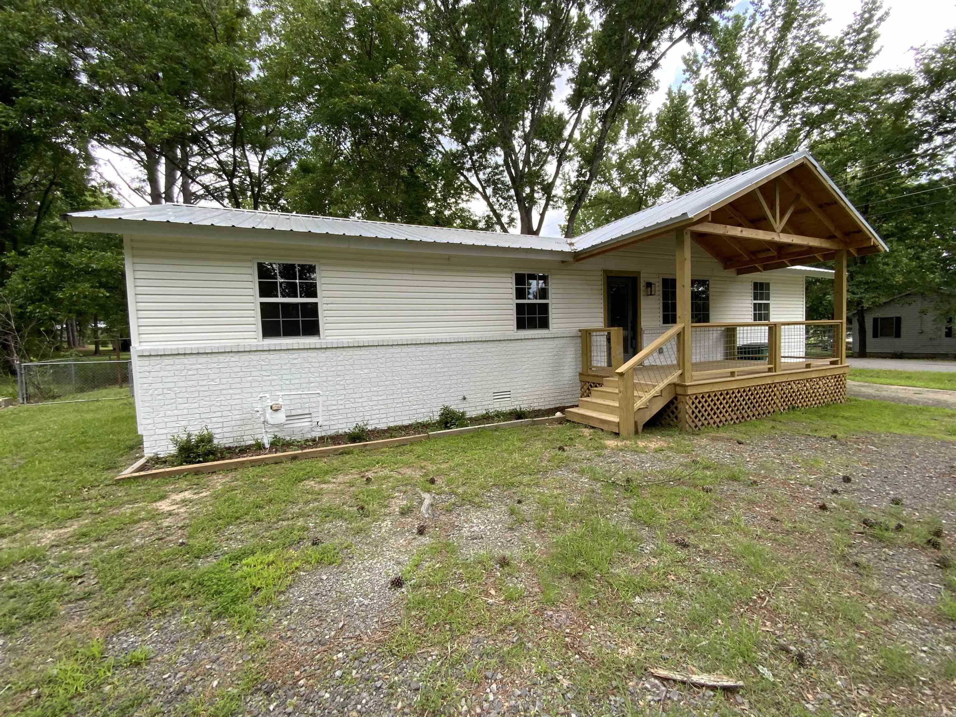211 Mckee Street Property Photo 2