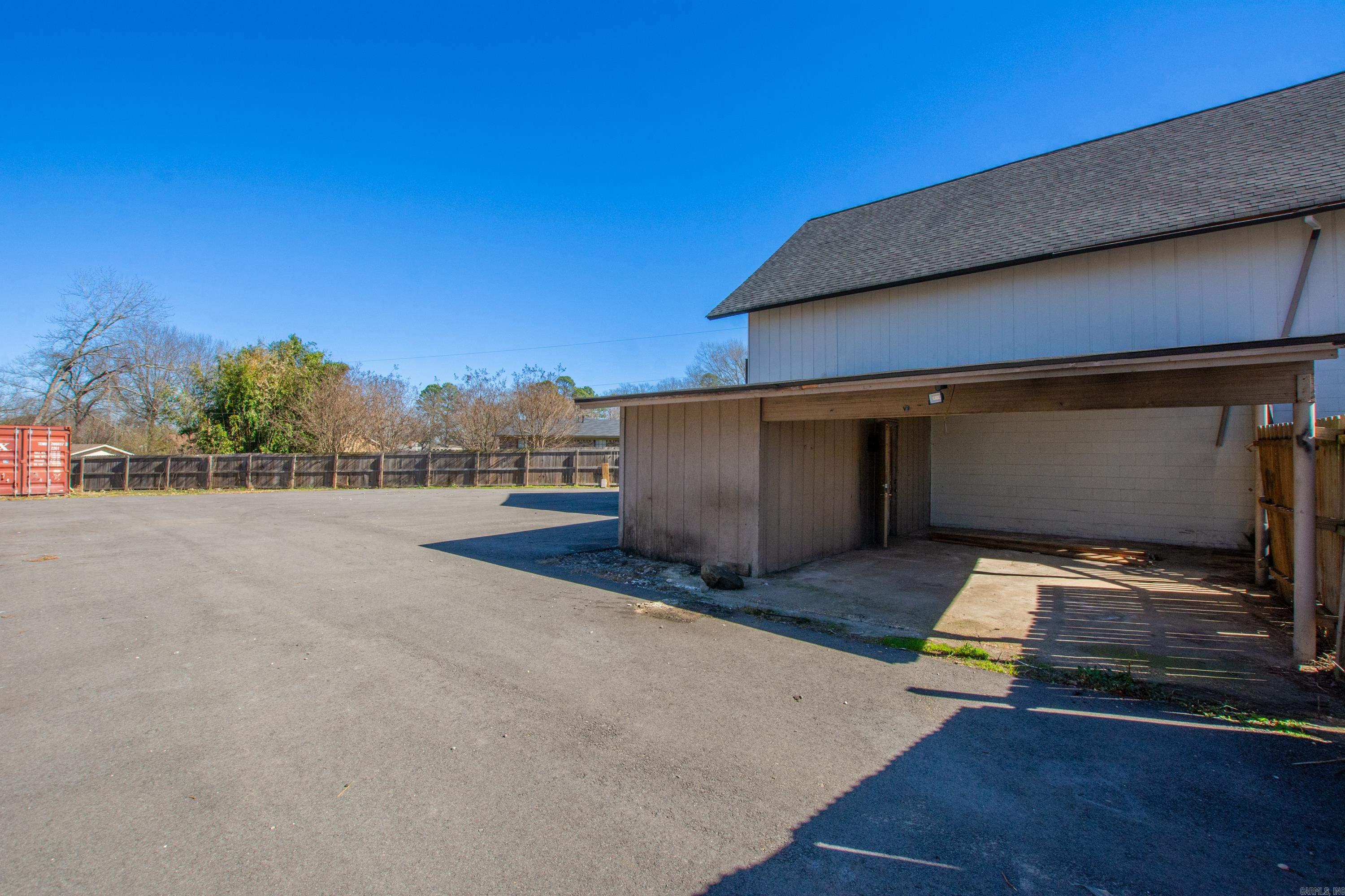 1904 Evans Loop Property Photo 6