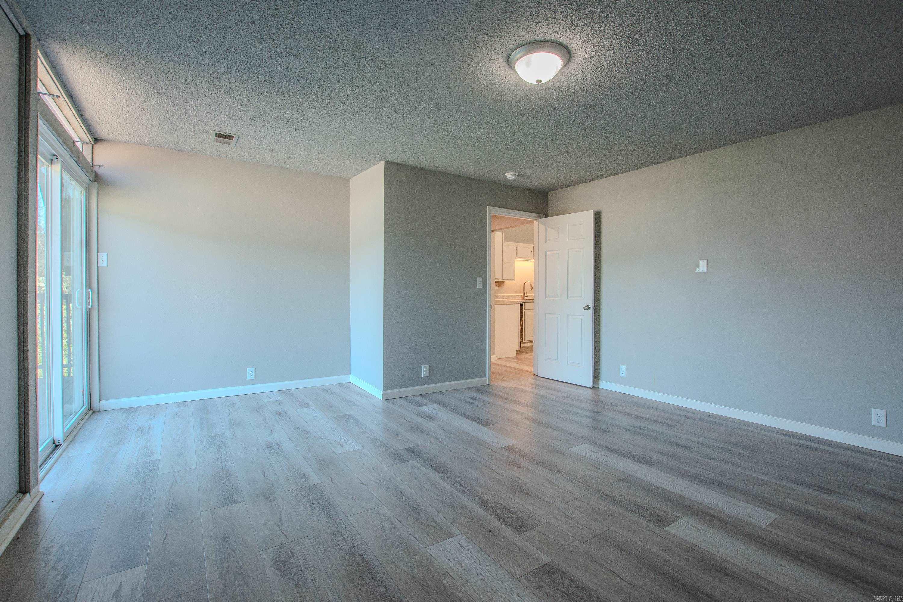 1904 Evans Loop Property Photo 23